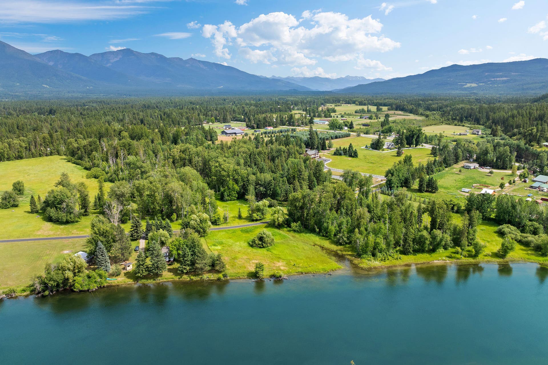 250 Swan Meadow Drive, Bigfork, MT 59911 250 Swan Meadow Drive, Bigfork, MT 59911