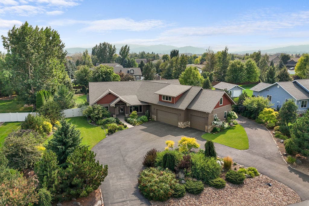 26 Logan Way, Kalispell, MT 59901 26 Logan Way, Kalispell, MT 59901
