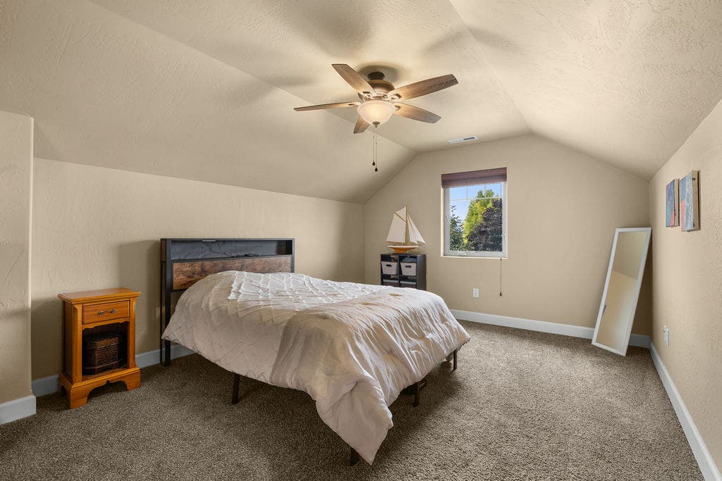 26 Logan Way, Kalispell, MT 59901 26 Logan Way, Kalispell, MT 59901
