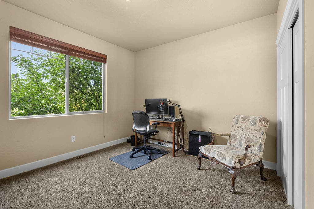 26 Logan Way, Kalispell, MT 59901 26 Logan Way, Kalispell, MT 59901