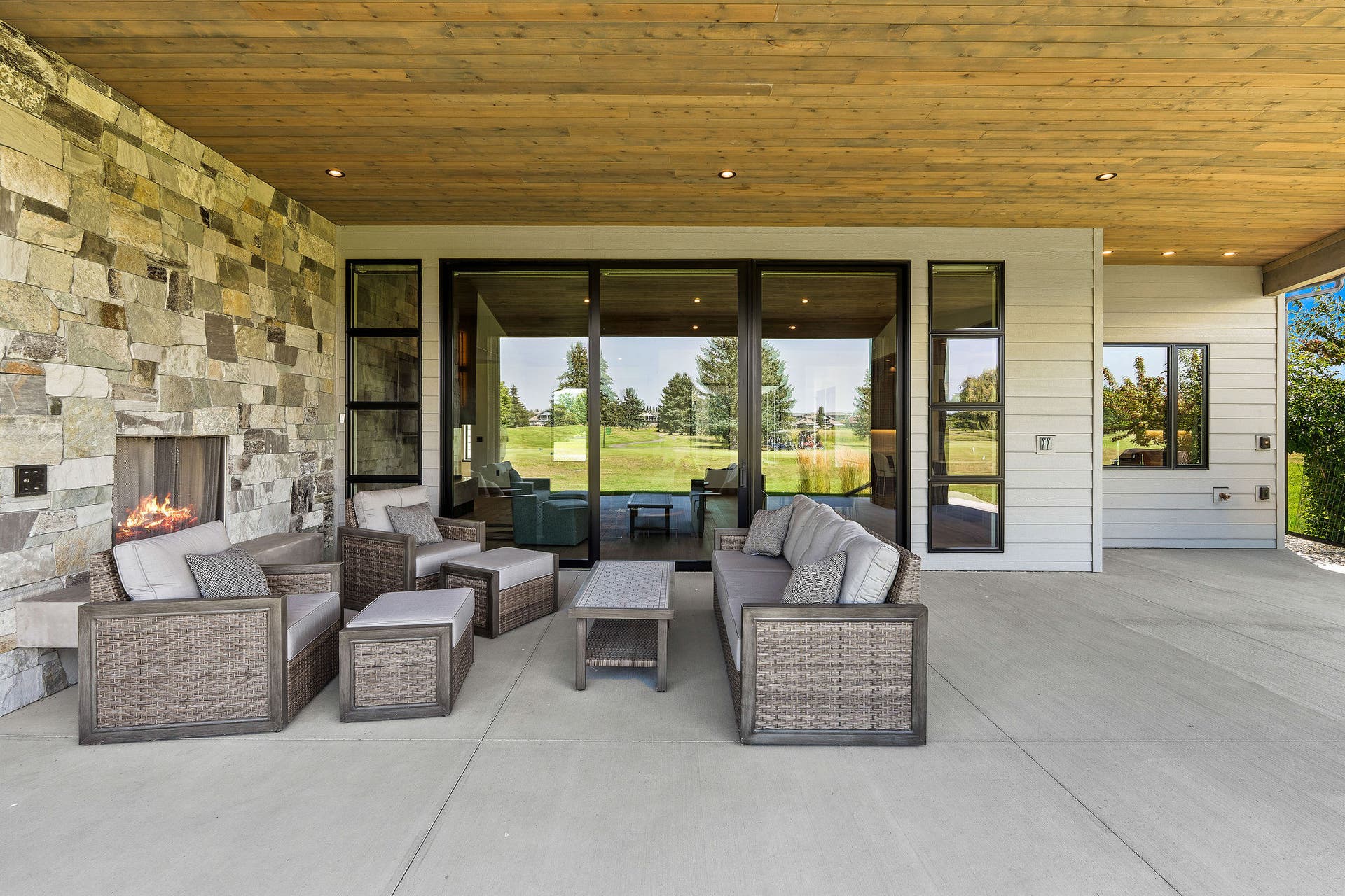 1283 Lake Pointe Drive, Bigfork, MT 59911 Accessed from living room