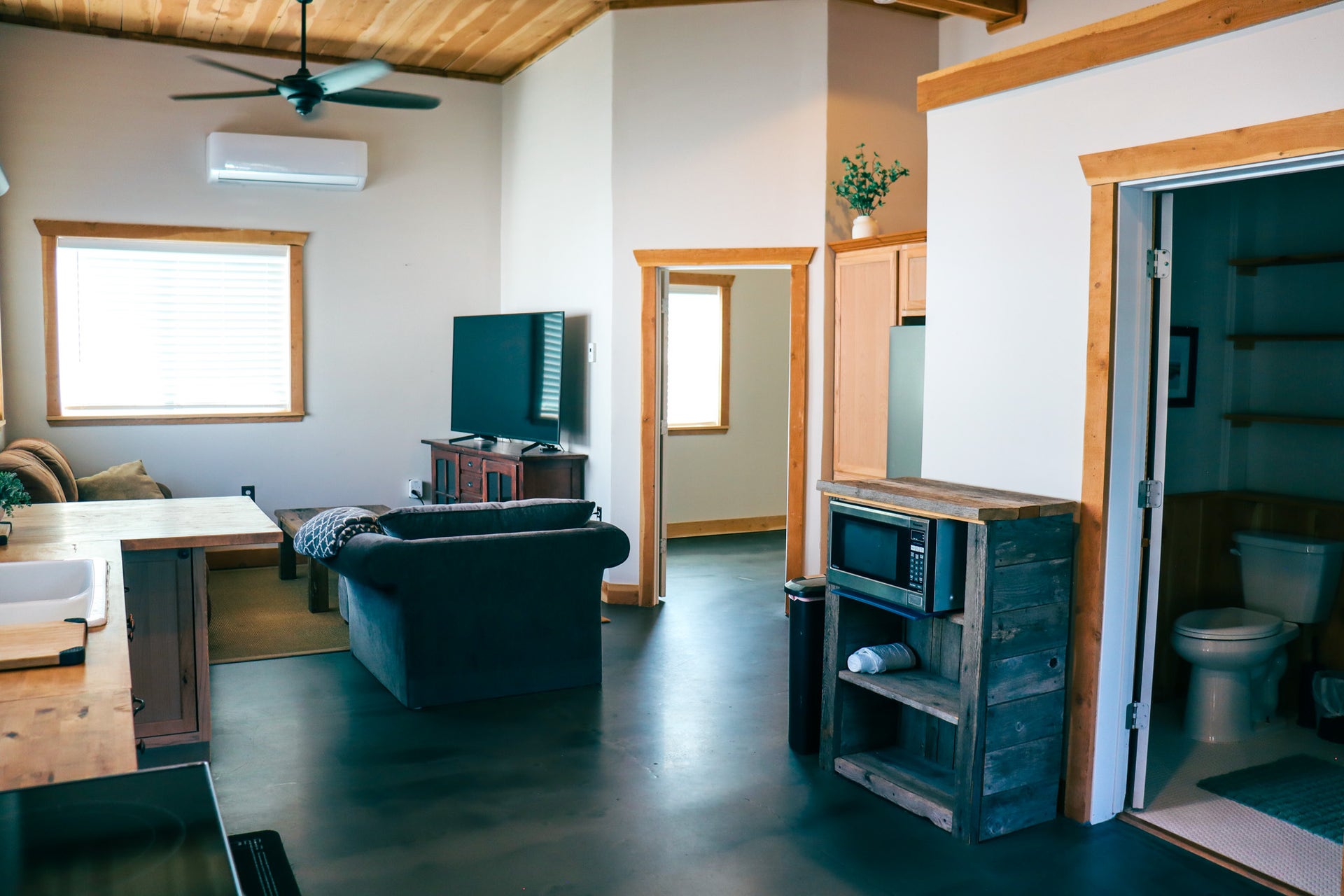 23726 MT Hwy 35, Bigfork, MT 59911 23726 MT Hwy 35, Bigfork, MT 59911