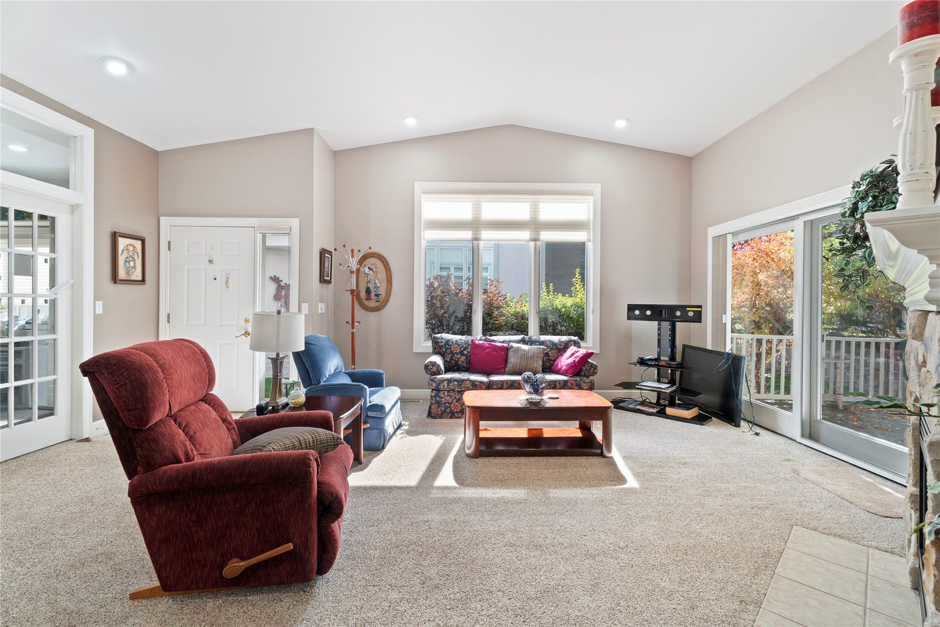 2540 McHugh Lane, Helena, MT 59601 2540 McHugh Lane, Helena, MT 59601
