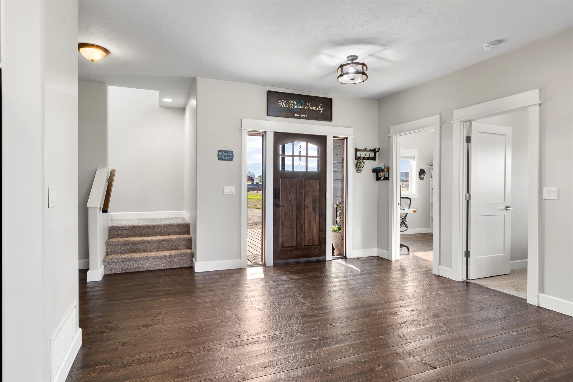 601 Ruby Court, Stevensville, MT 59870 Front door