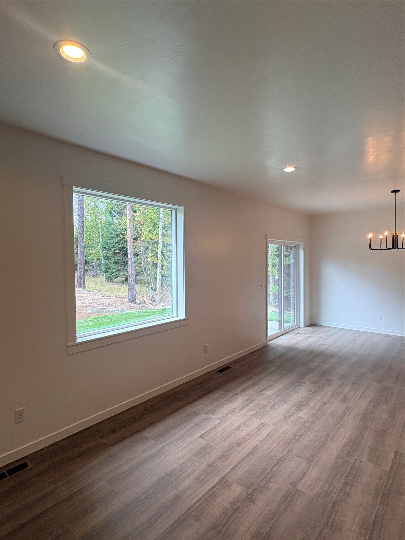 13515 Sundance Trail, Bigfork, MT 59911 Living area