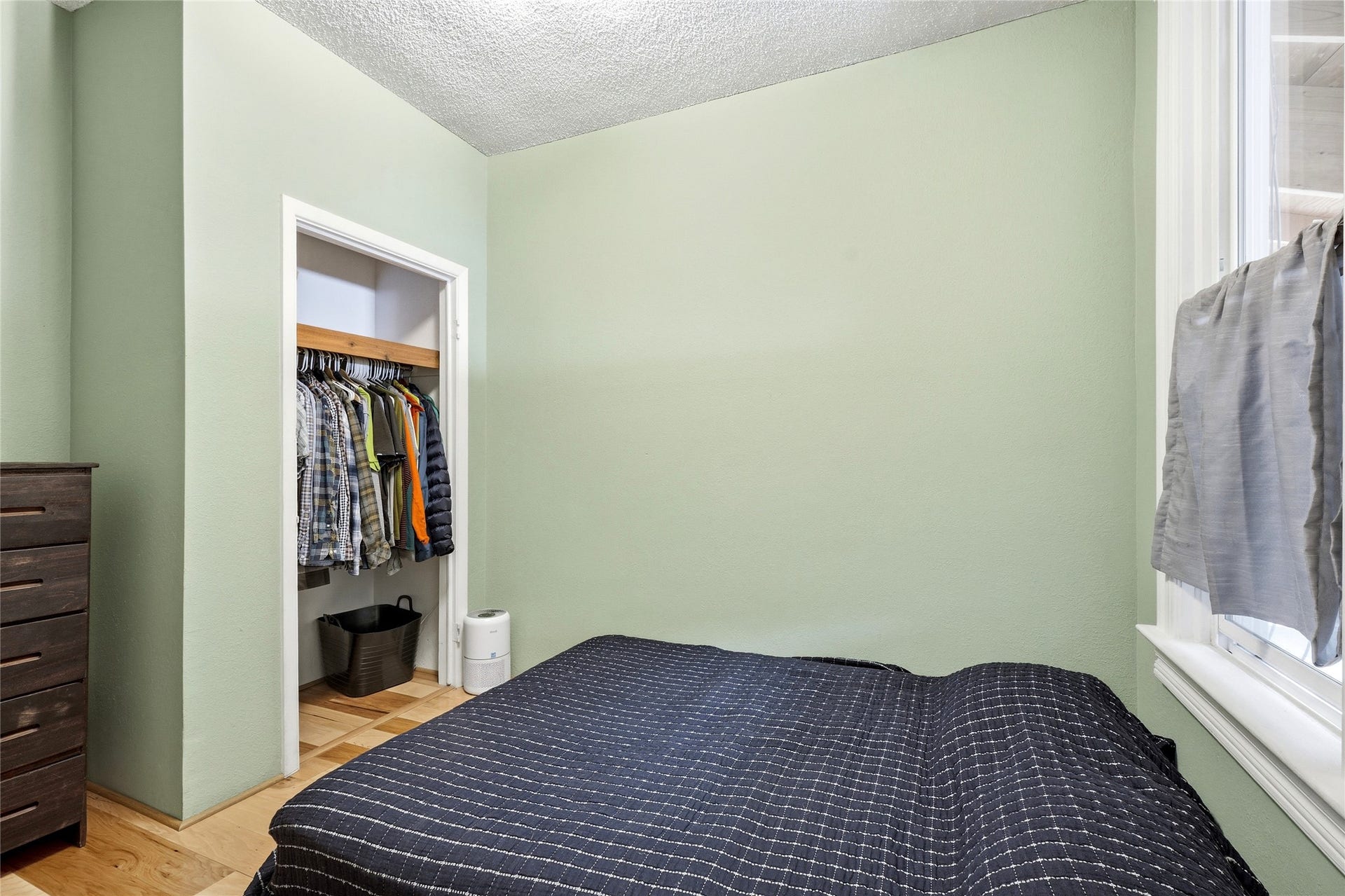 327 3rd Street E, Kalispell, MT 59901 327 3rd Street E, Kalispell, MT 59901