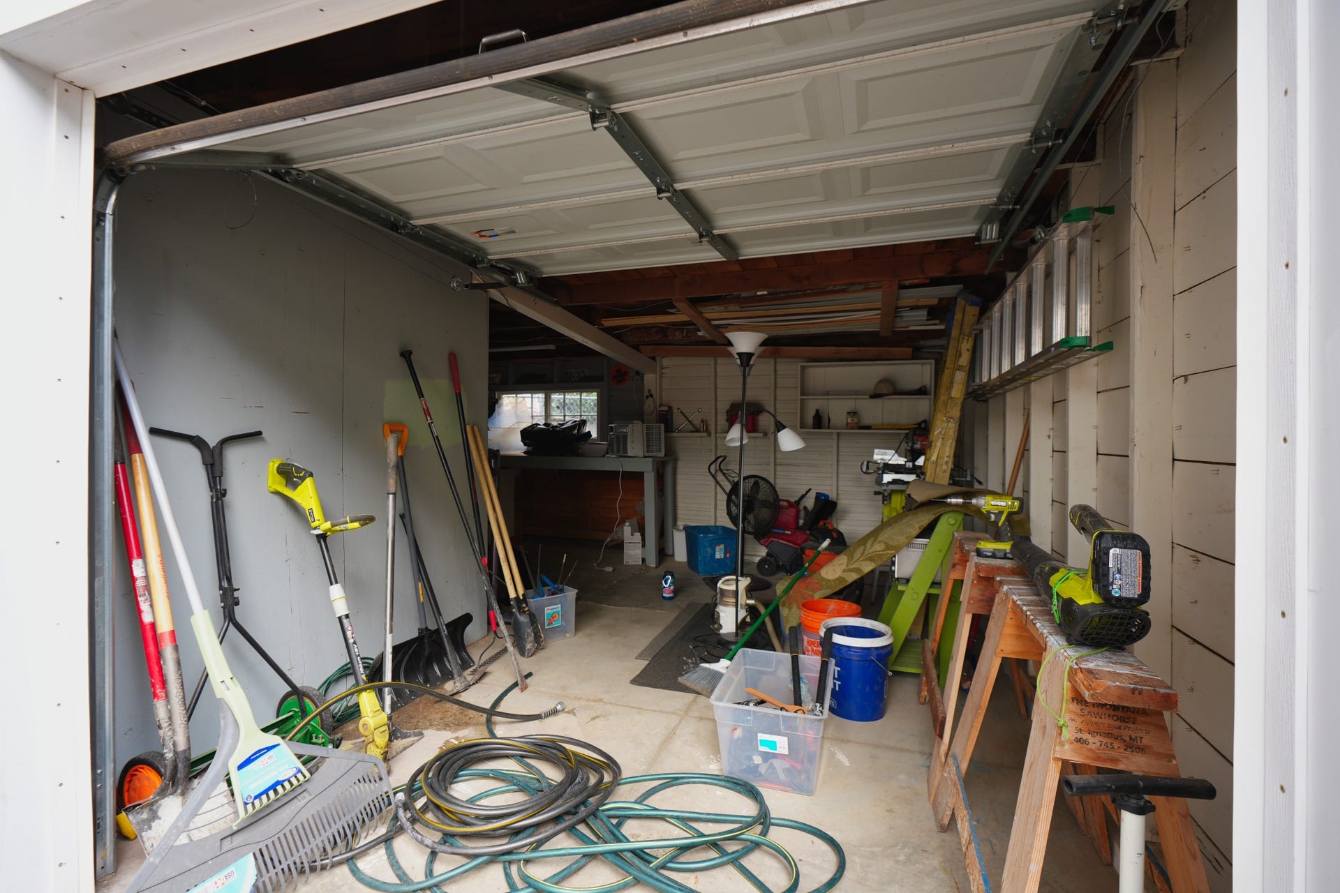 327 3rd Street E, Kalispell, MT 59901 327 3rd Street E, Kalispell, MT 59901