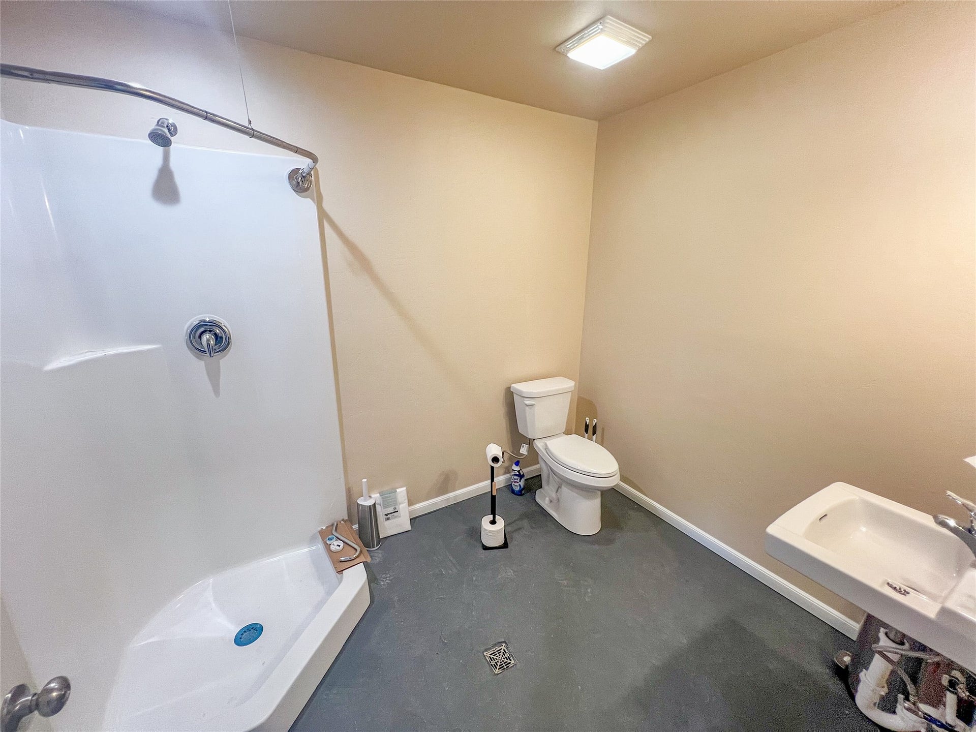 198 Hill Road, #B 1&2, Bigfork, MT 59911 198 Hill Road, #B 1&2, Bigfork, MT 59911