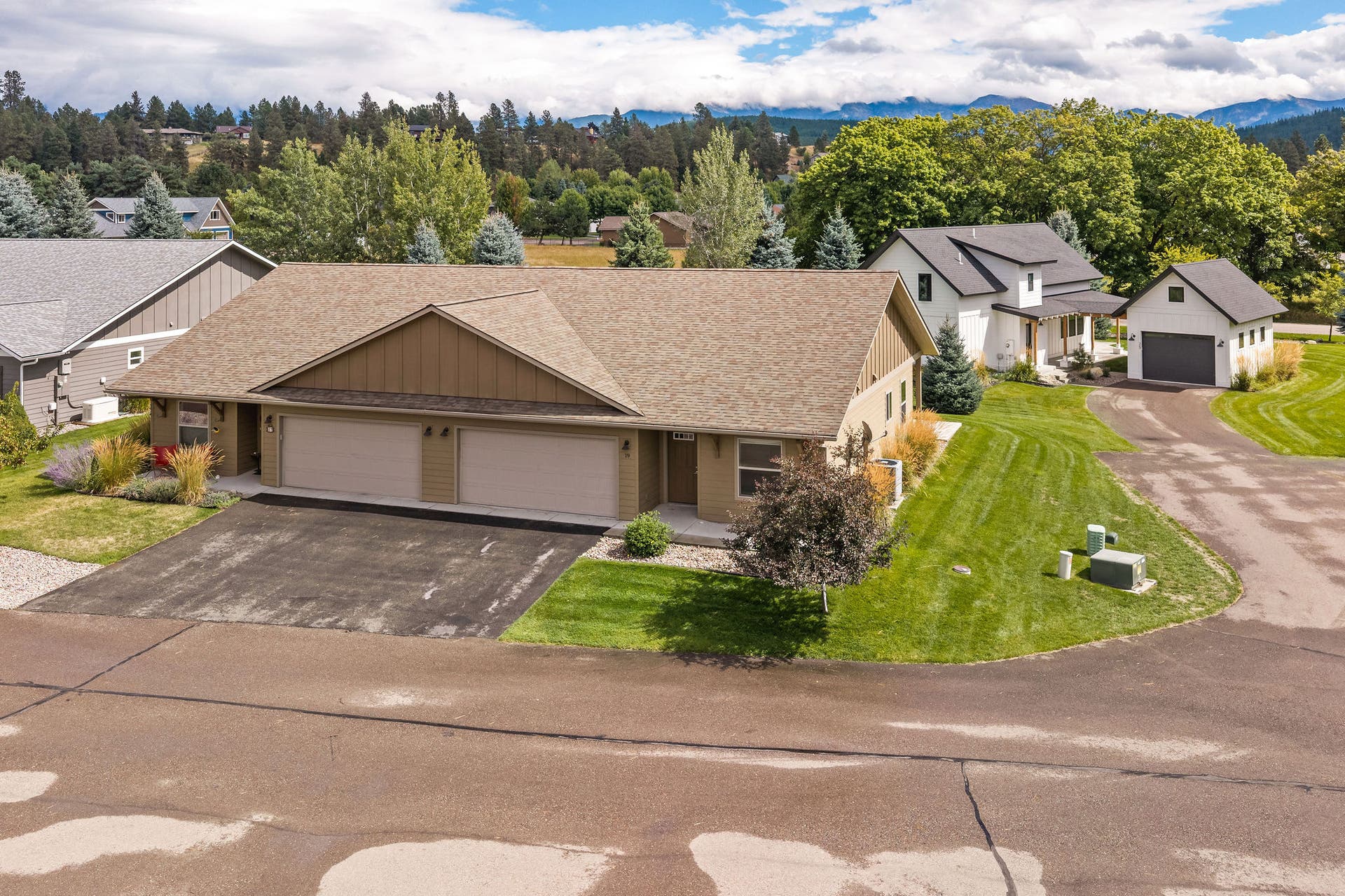 19 Crossbuck Trail, Bigfork, MT 59911 19 Crossbuck Trail, Bigfork, MT 59911