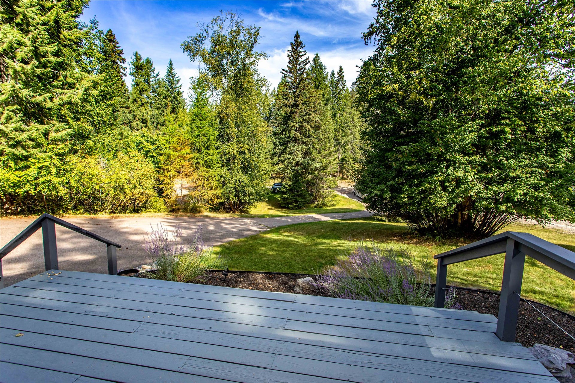 130 Alpine Drive, Bigfork, MT 59911 Lovely front porch