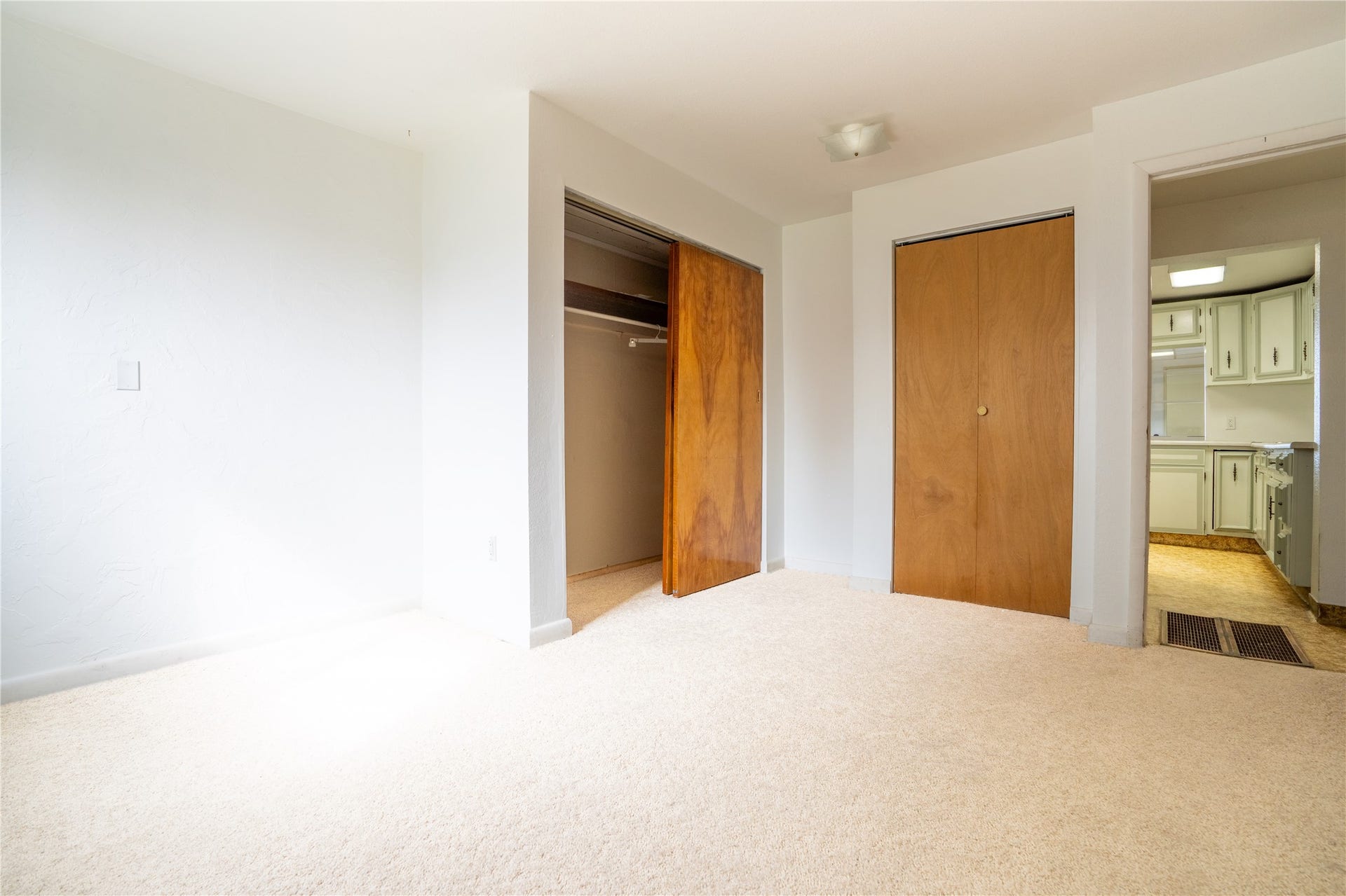 1905 Boulder Avenue, Helena, MT 59601 1905 Boulder Avenue, Helena, MT 59601