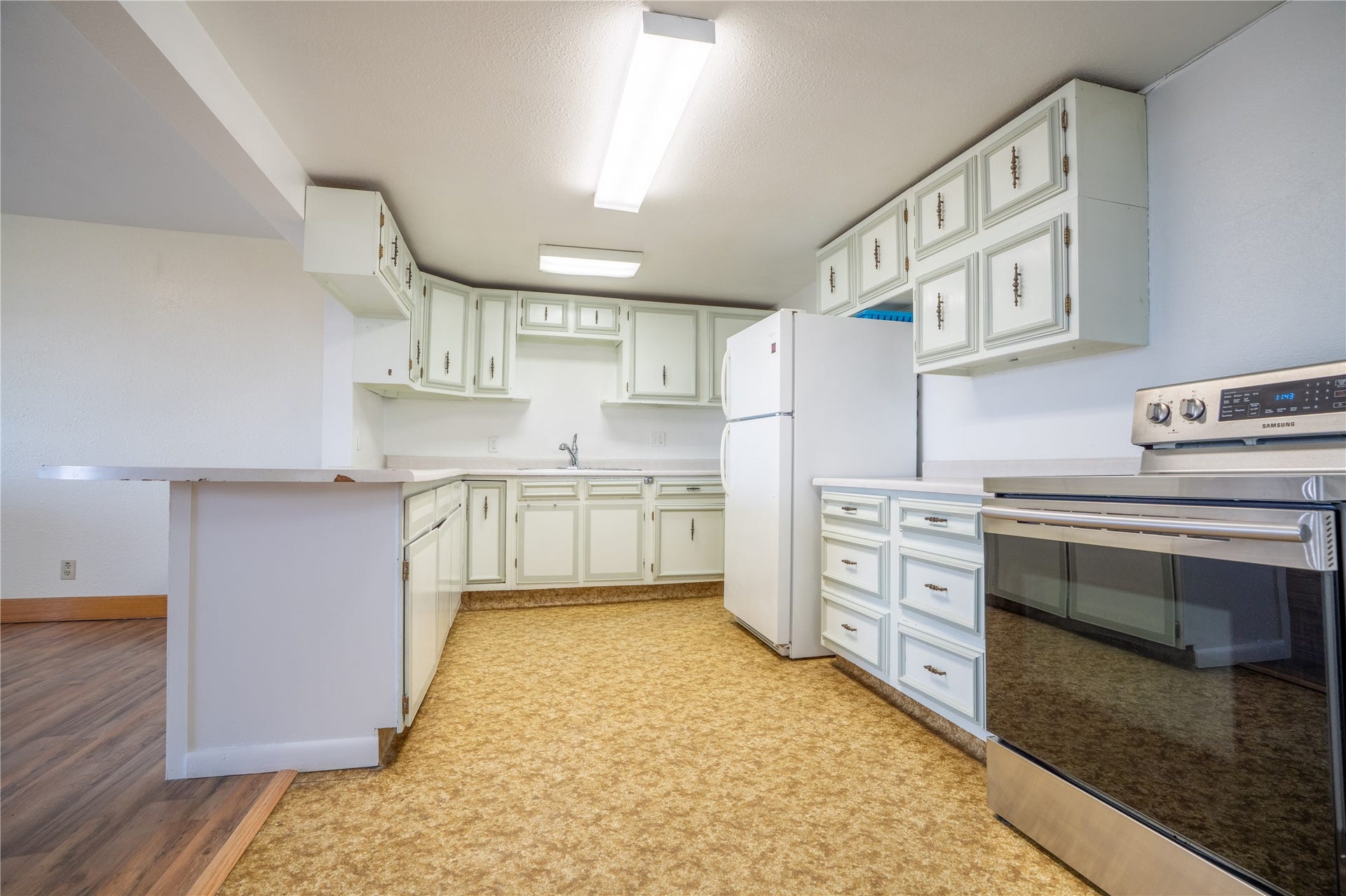 1905 Boulder Avenue, Helena, MT 59601 1905 Boulder Avenue, Helena, MT 59601