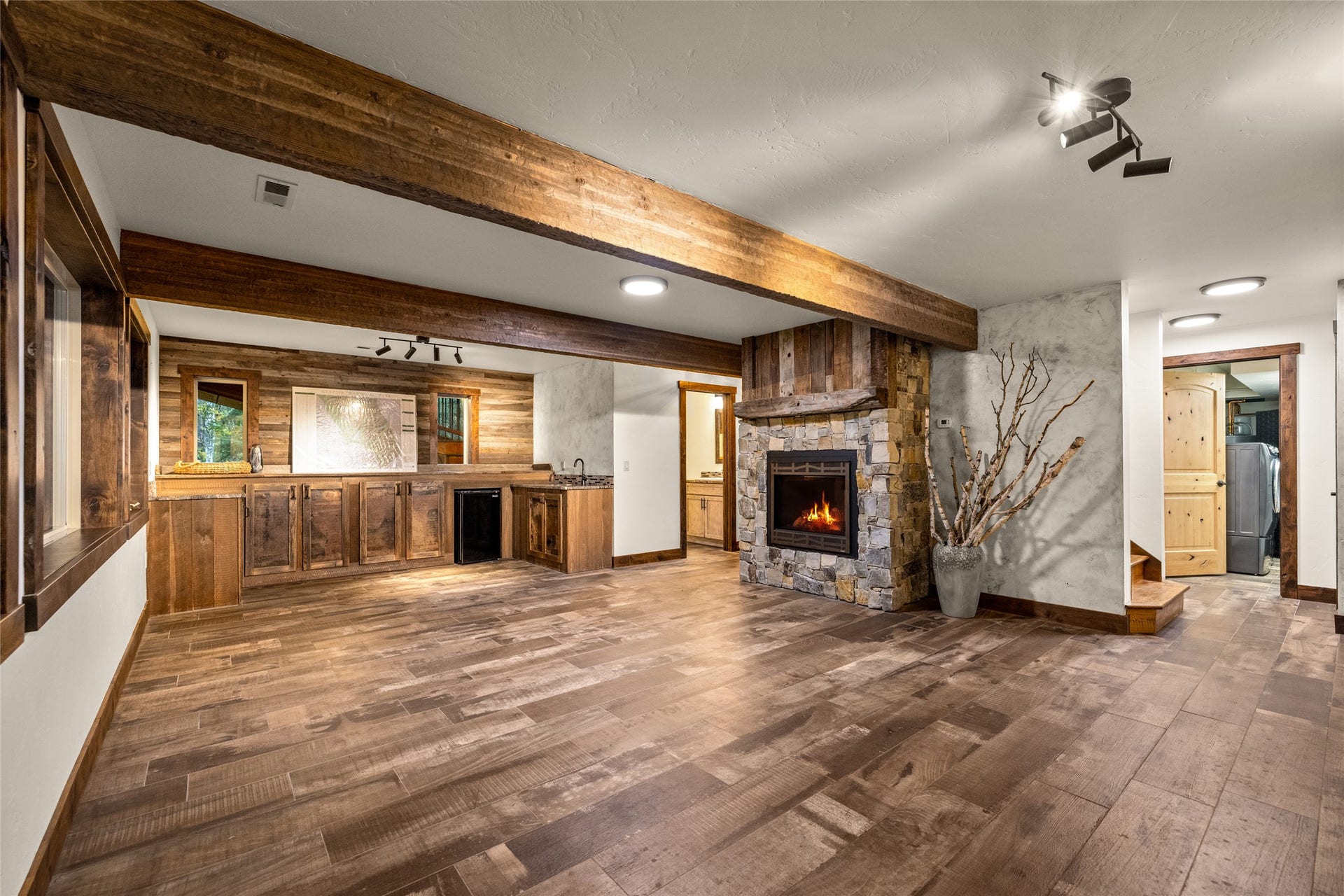 675 Beaver Lake Road, Whitefish, MT 59937 675 Beaver Lake Road, Whitefish, MT 59937