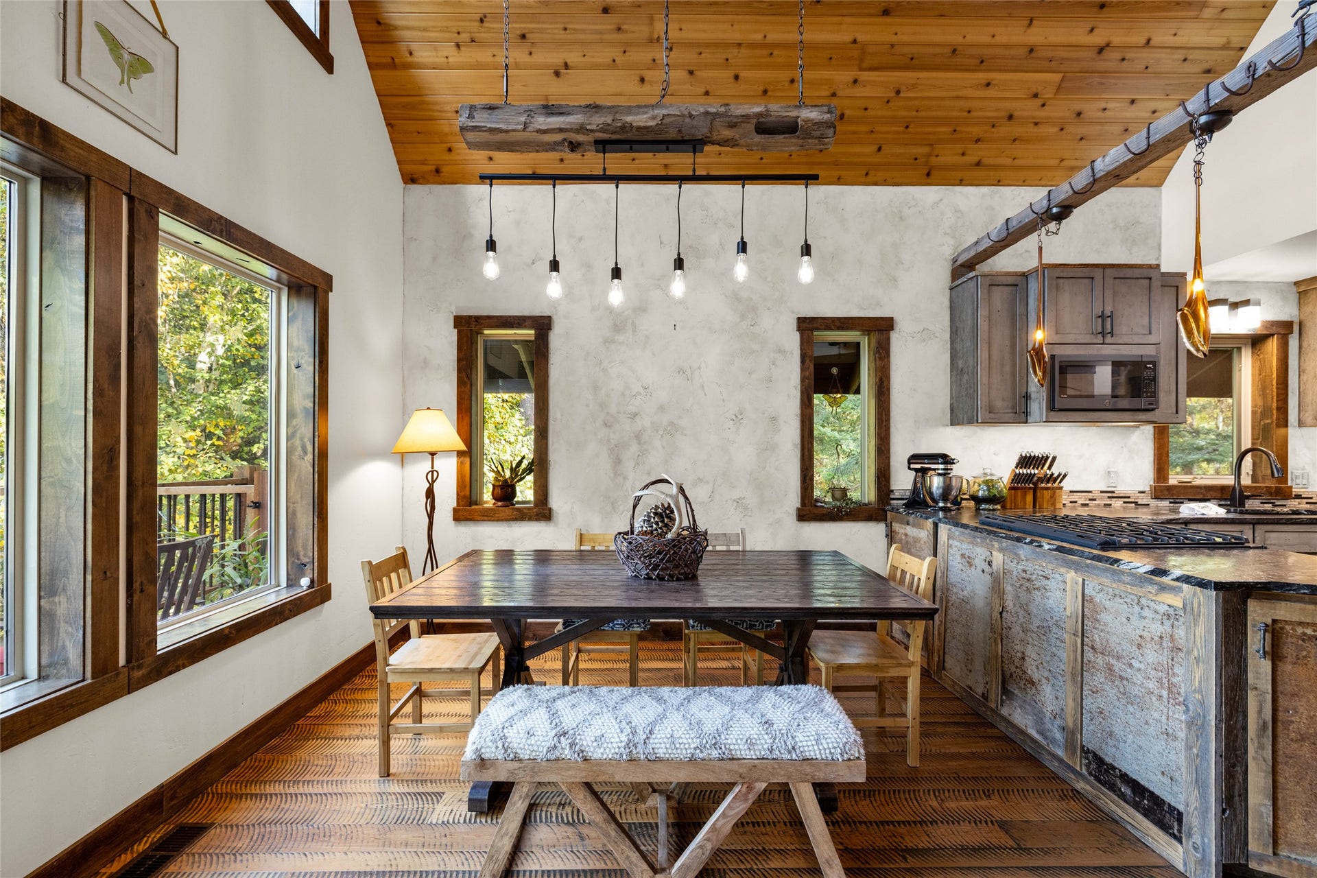 675 Beaver Lake Road, Whitefish, MT 59937 675 Beaver Lake Road, Whitefish, MT 59937