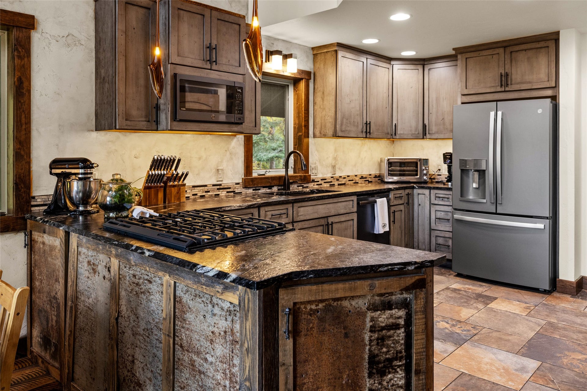 675 Beaver Lake Road, Whitefish, MT 59937 675 Beaver Lake Road, Whitefish, MT 59937