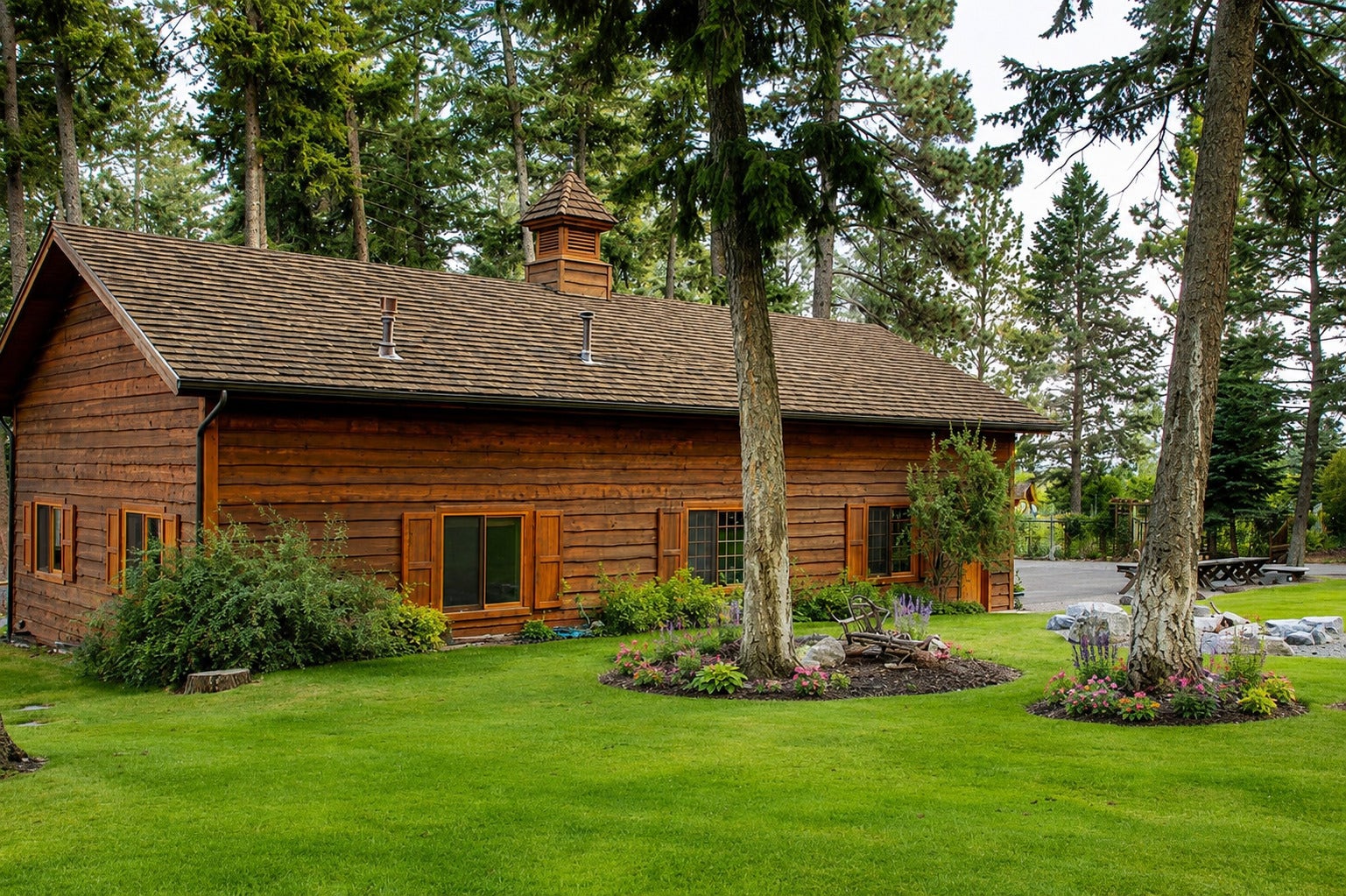 13518 Sylvan Drive, Bigfork, MT 59911 Spacious garage, large doors ideal for hosting events, community functions or family gatherings
