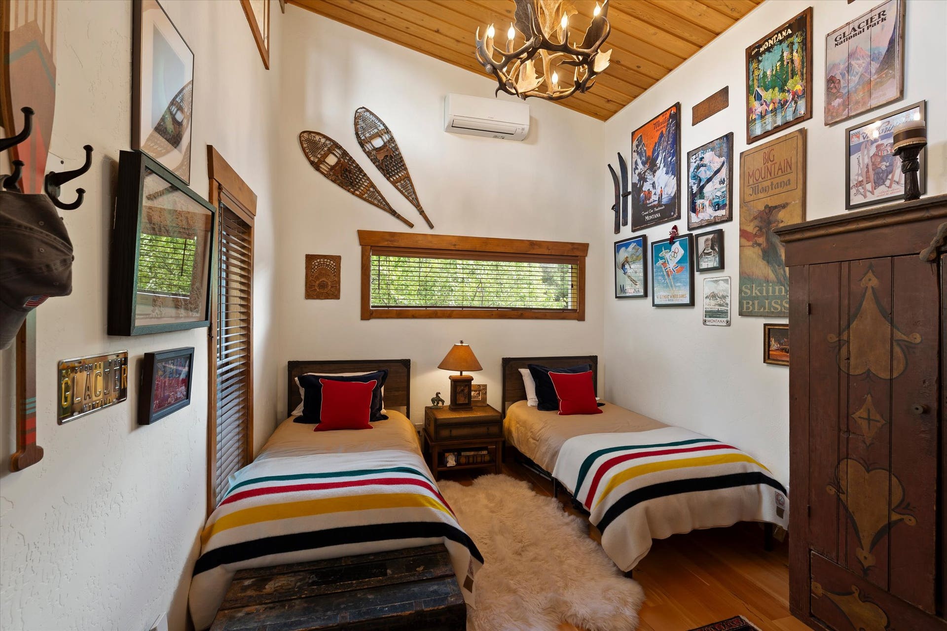 575 B Electric Avenue, Bigfork, MT 59911 guest bedroom
