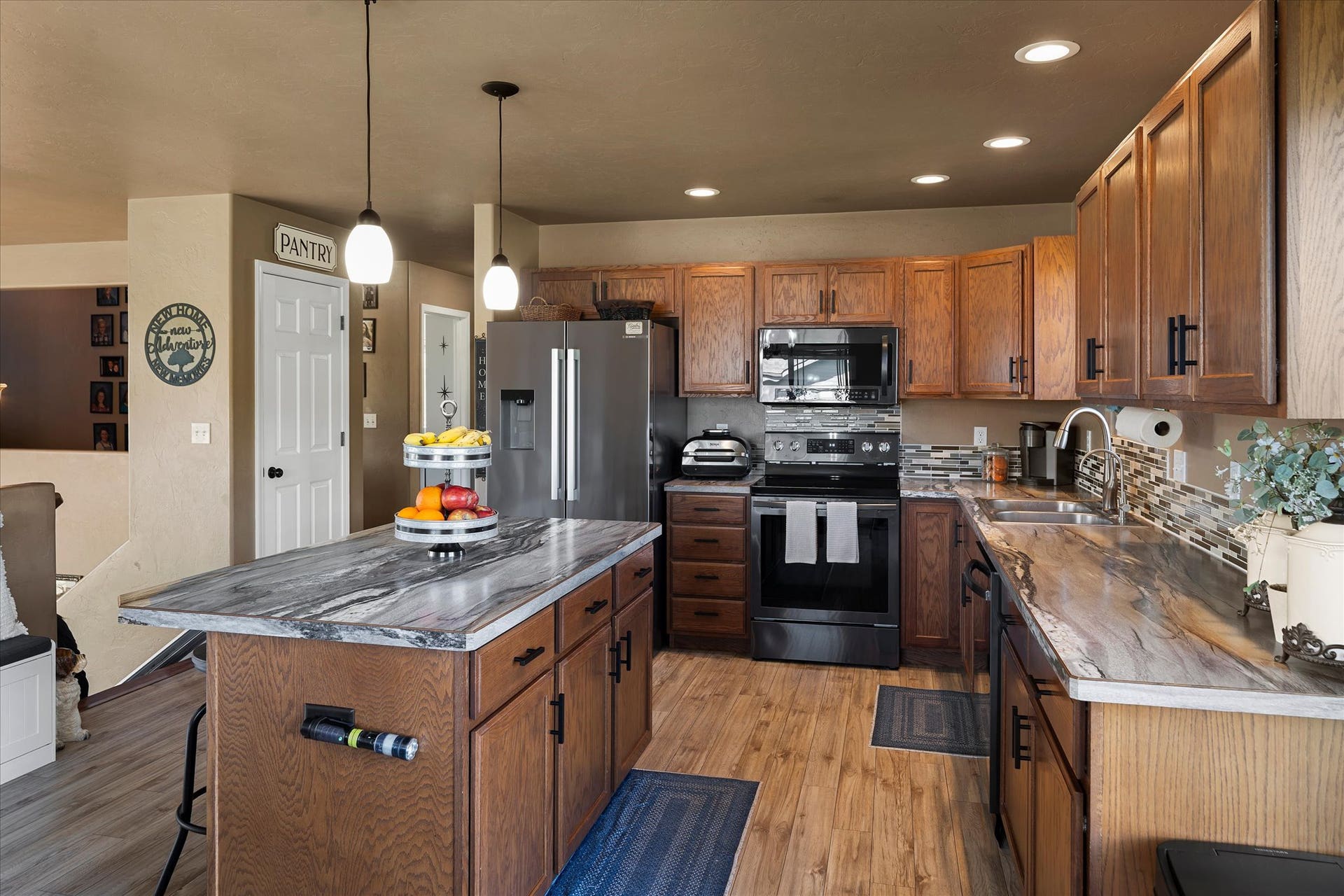 1201 Mill Creek Drive, Bigfork, MT 59911 1201 Mill Creek Drive - Bigfork, MT 59911