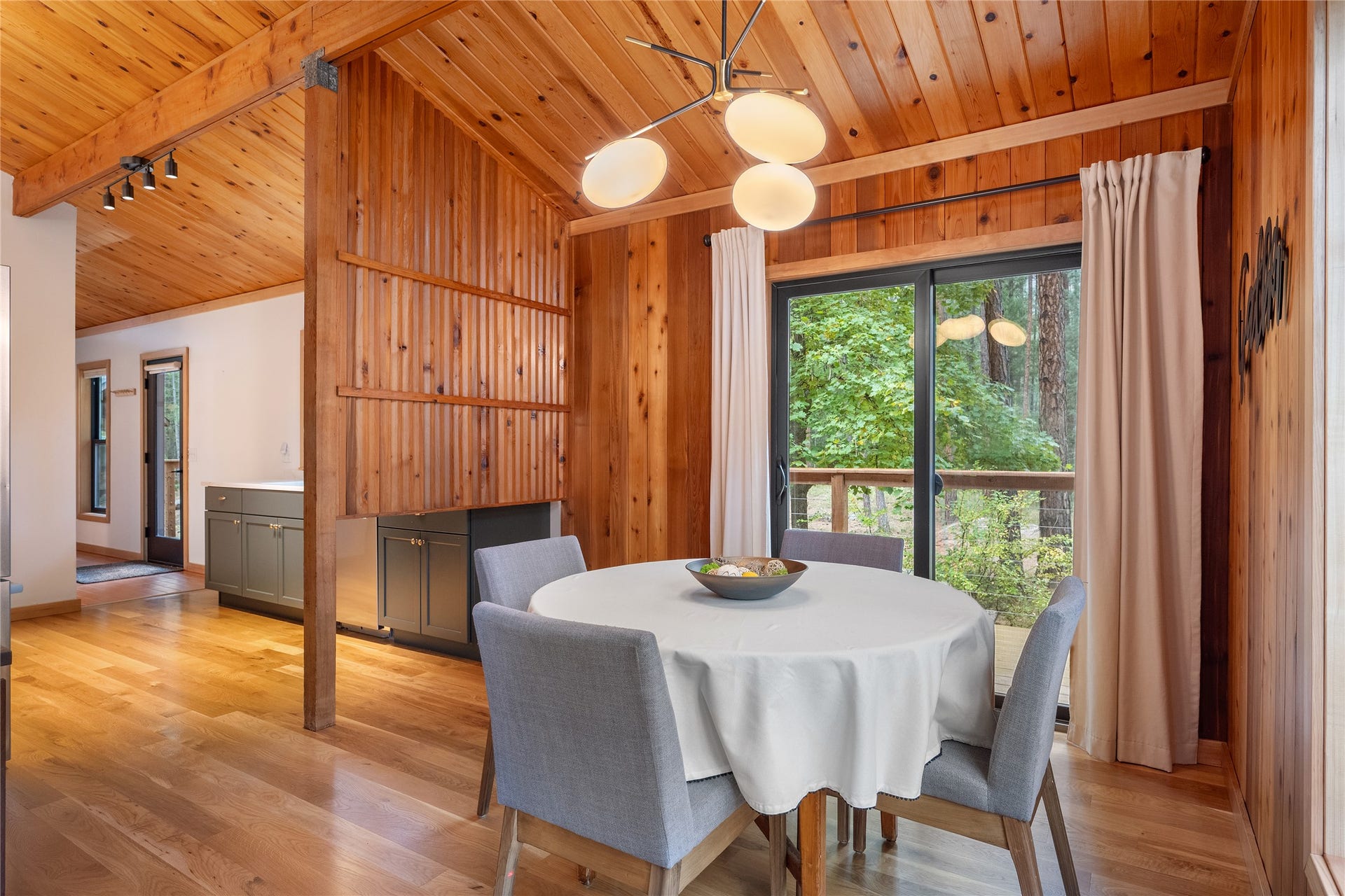 1013 Meadow Lane, Alberton, MT 59820