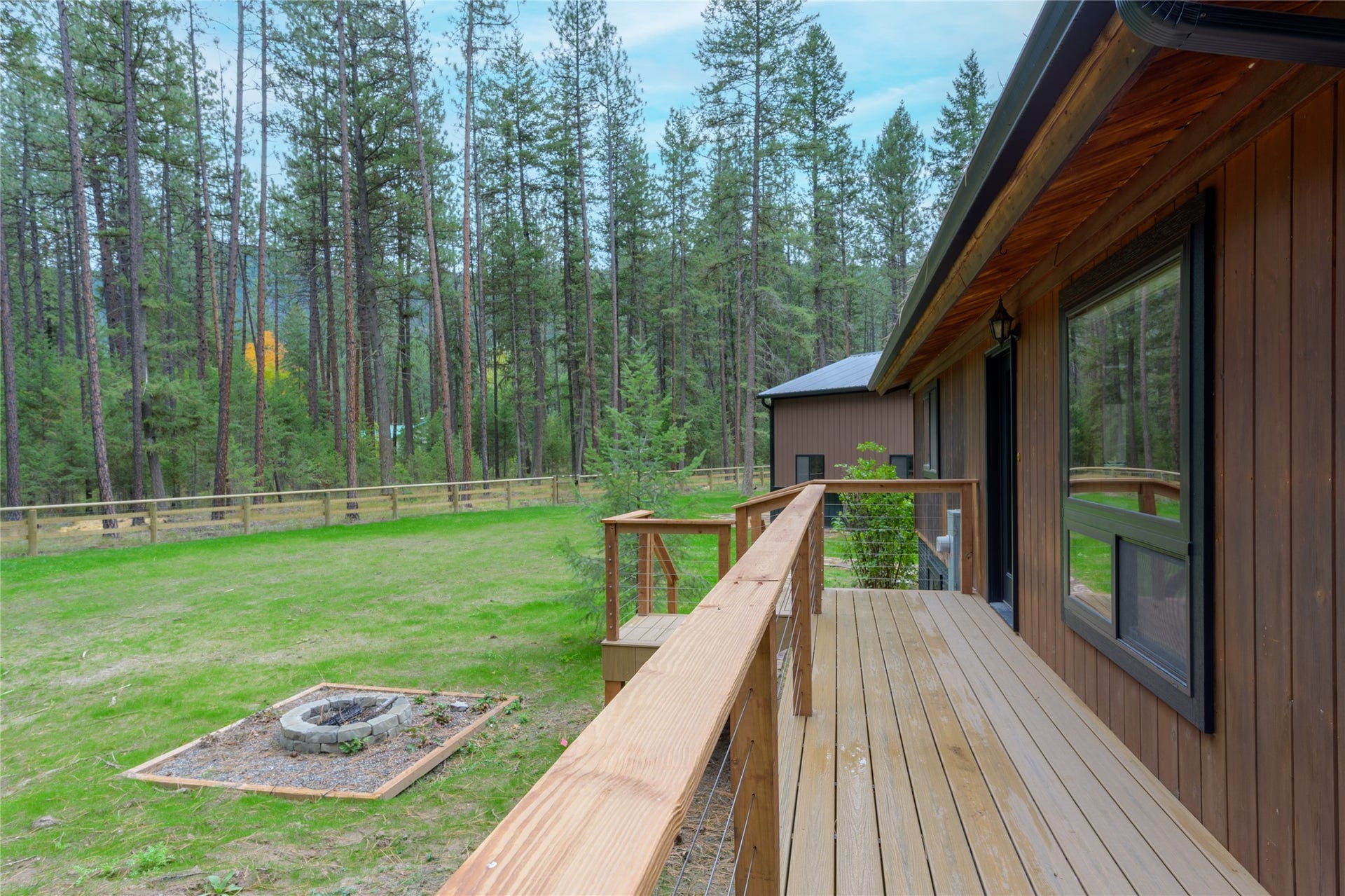 1013 Meadow Lane, Alberton, MT 59820