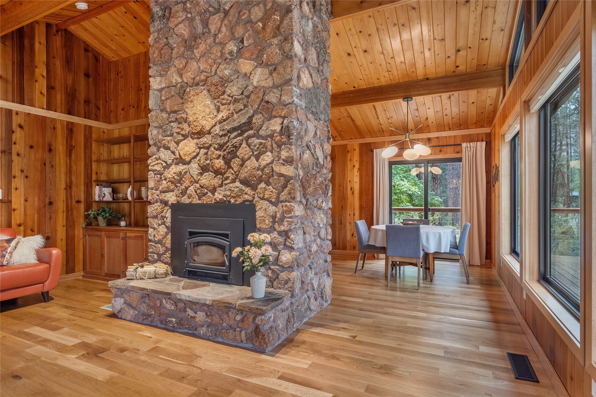 1013 Meadow Lane, Alberton, MT 59820