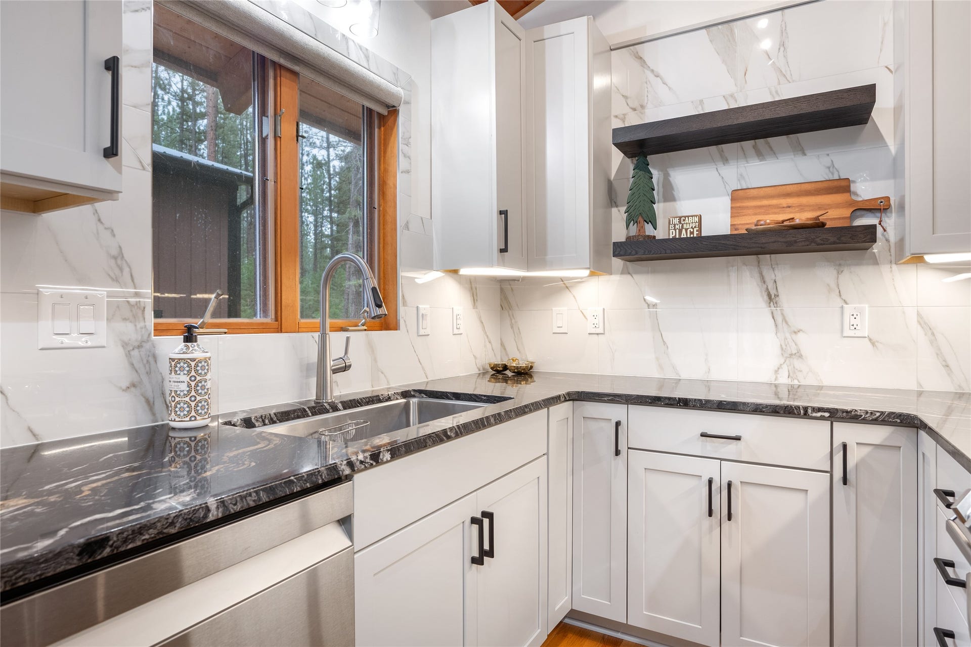 1013 Meadow Lane, Alberton, MT 59820