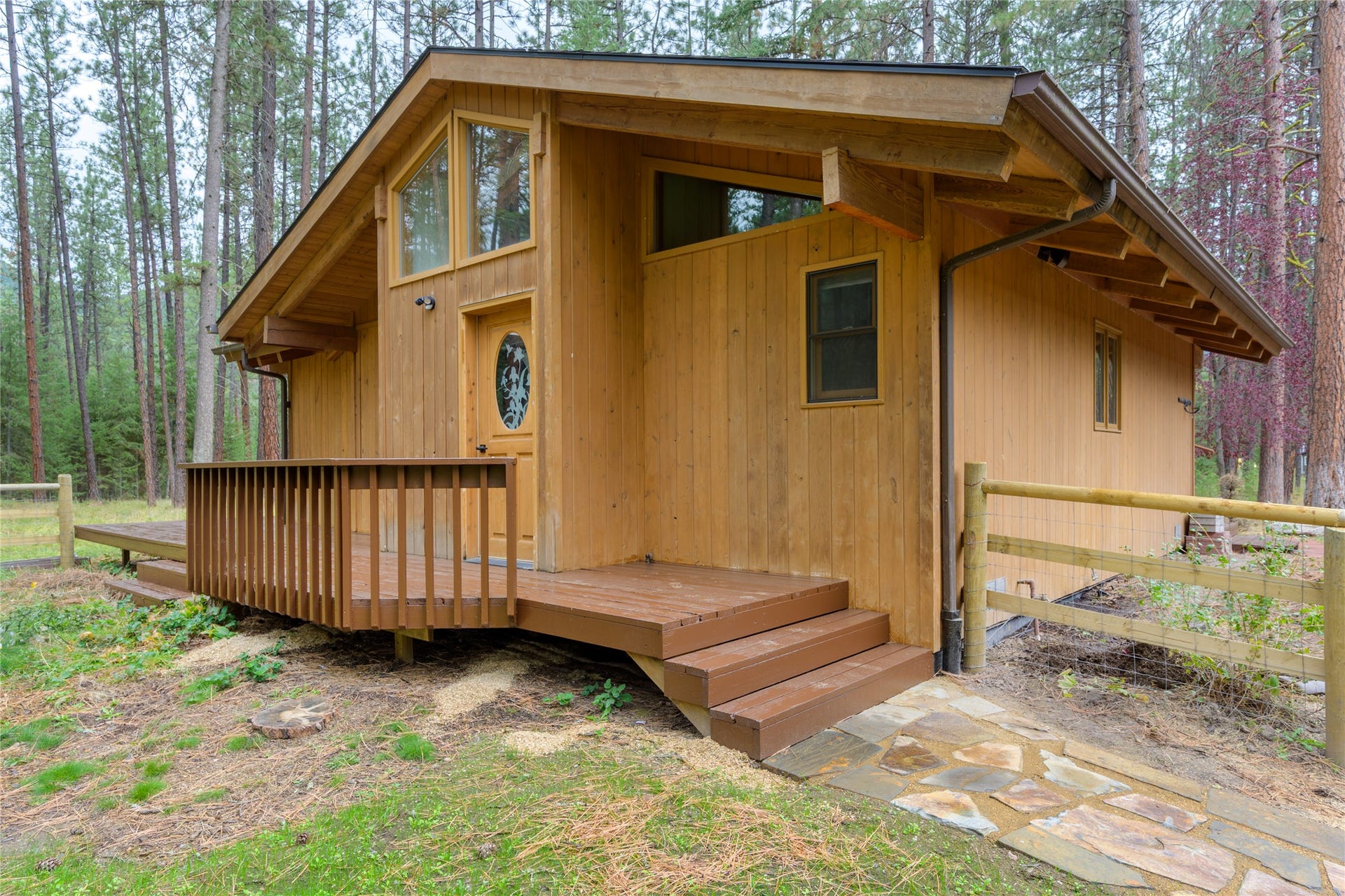 1013 Meadow Lane, Alberton, MT 59820