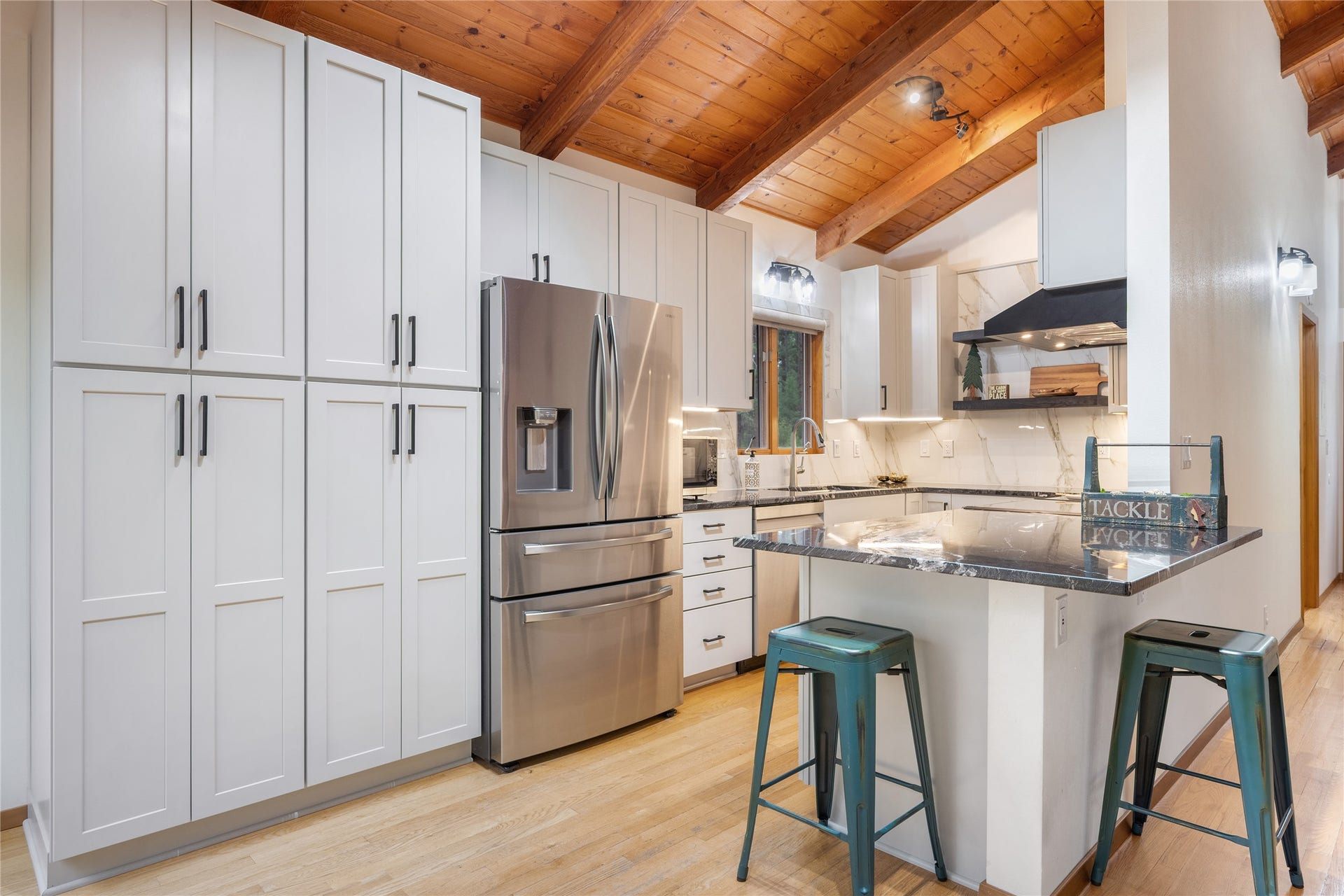 1013 Meadow Lane, Alberton, MT 59820
