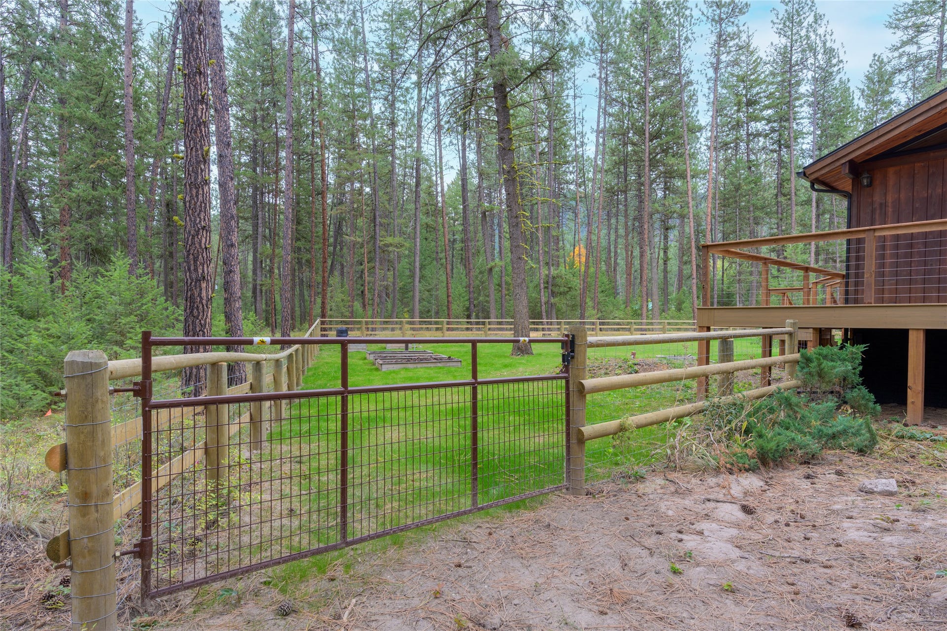 1013 Meadow Lane, Alberton, MT 59820
