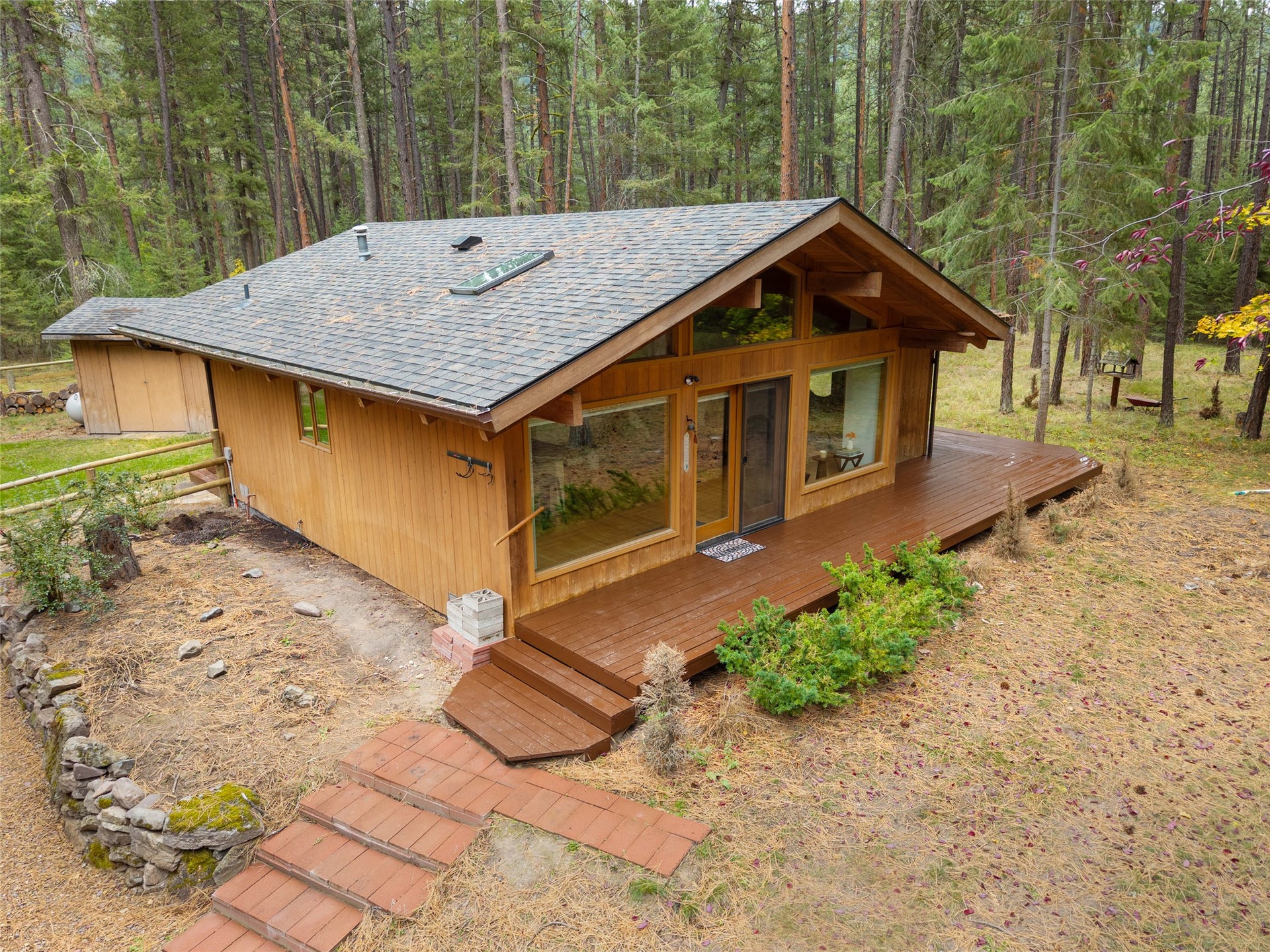 1013 Meadow Lane, Alberton, MT 59820