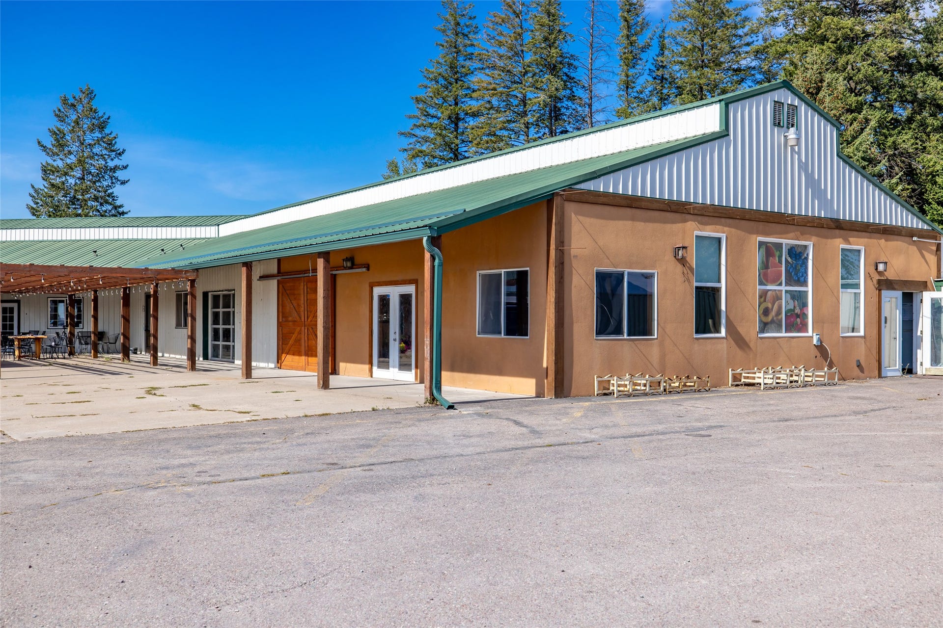 3250 US Hwy 2 E, Kalispell, MT 59901 3250 US Hwy 2 E, Kalispell, MT 59901