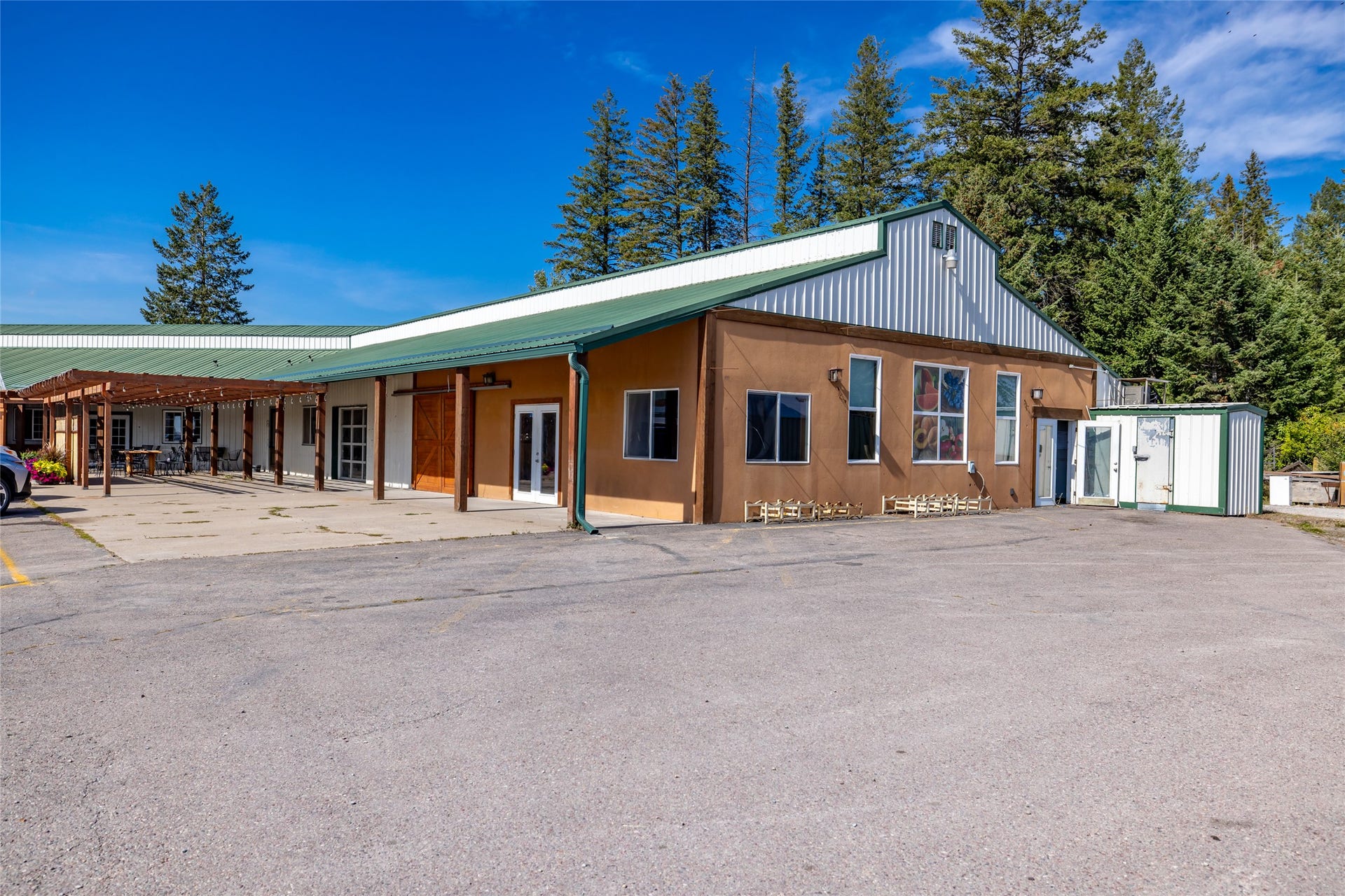 3250 US Hwy 2 E, Kalispell, MT 59901 3250 US Hwy 2 E, Kalispell, MT 59901
