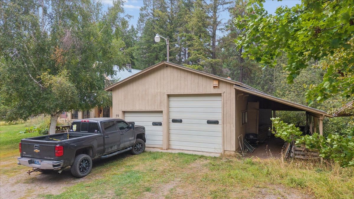59 Ranchetts Lane, Bigfork, MT 59911 Large shop