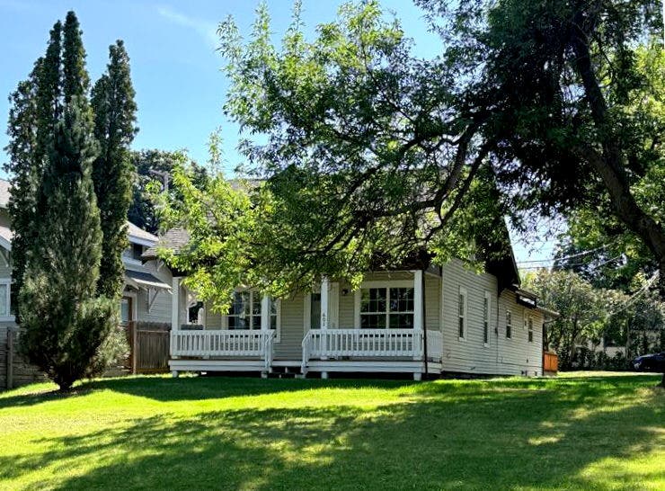 602 3rd Avenue E, Polson, MT 59860 602 3rd Avenue E, Polson, MT 59860