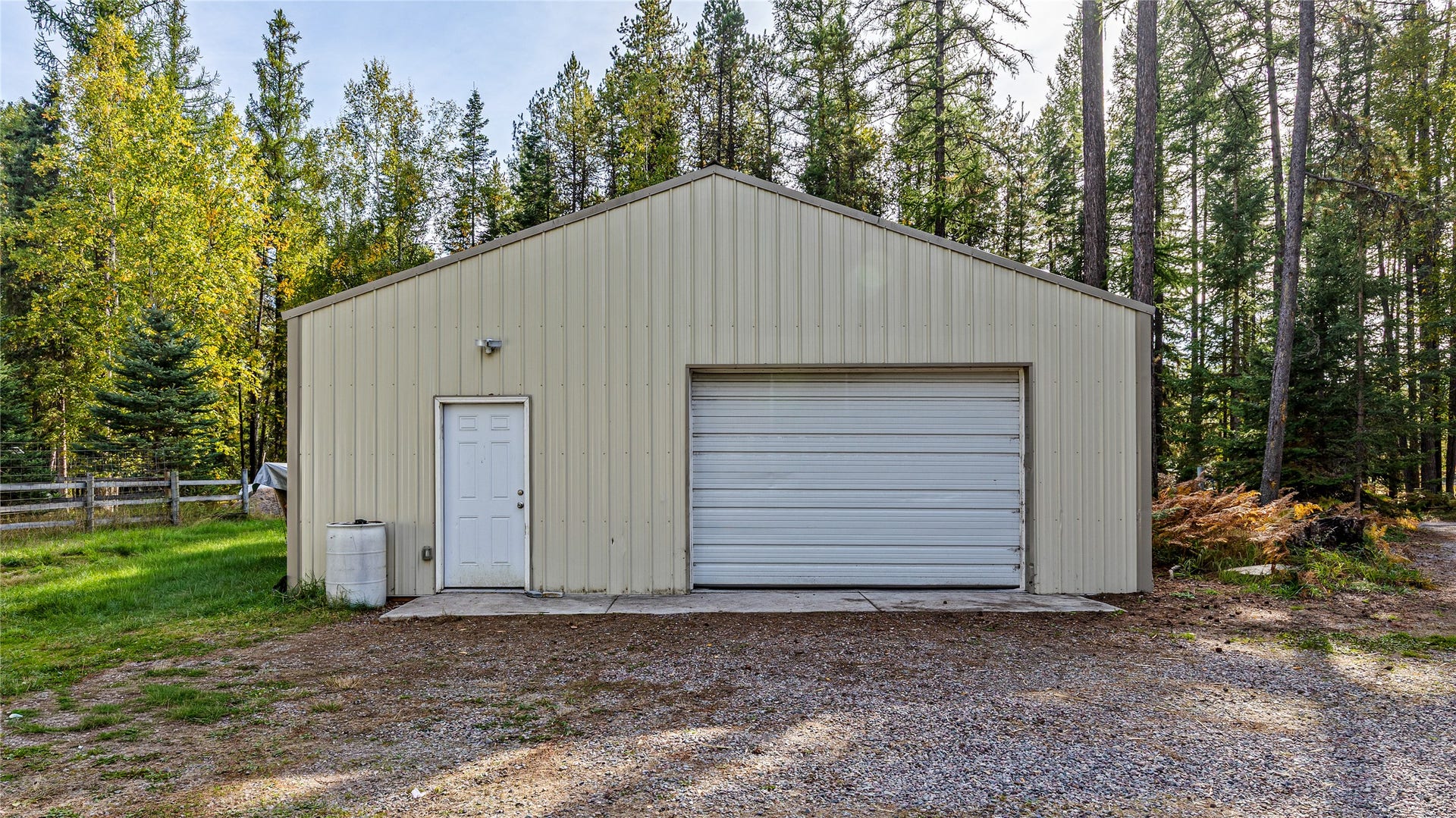 582 Ferndale Drive, Bigfork, MT 59911 Shop