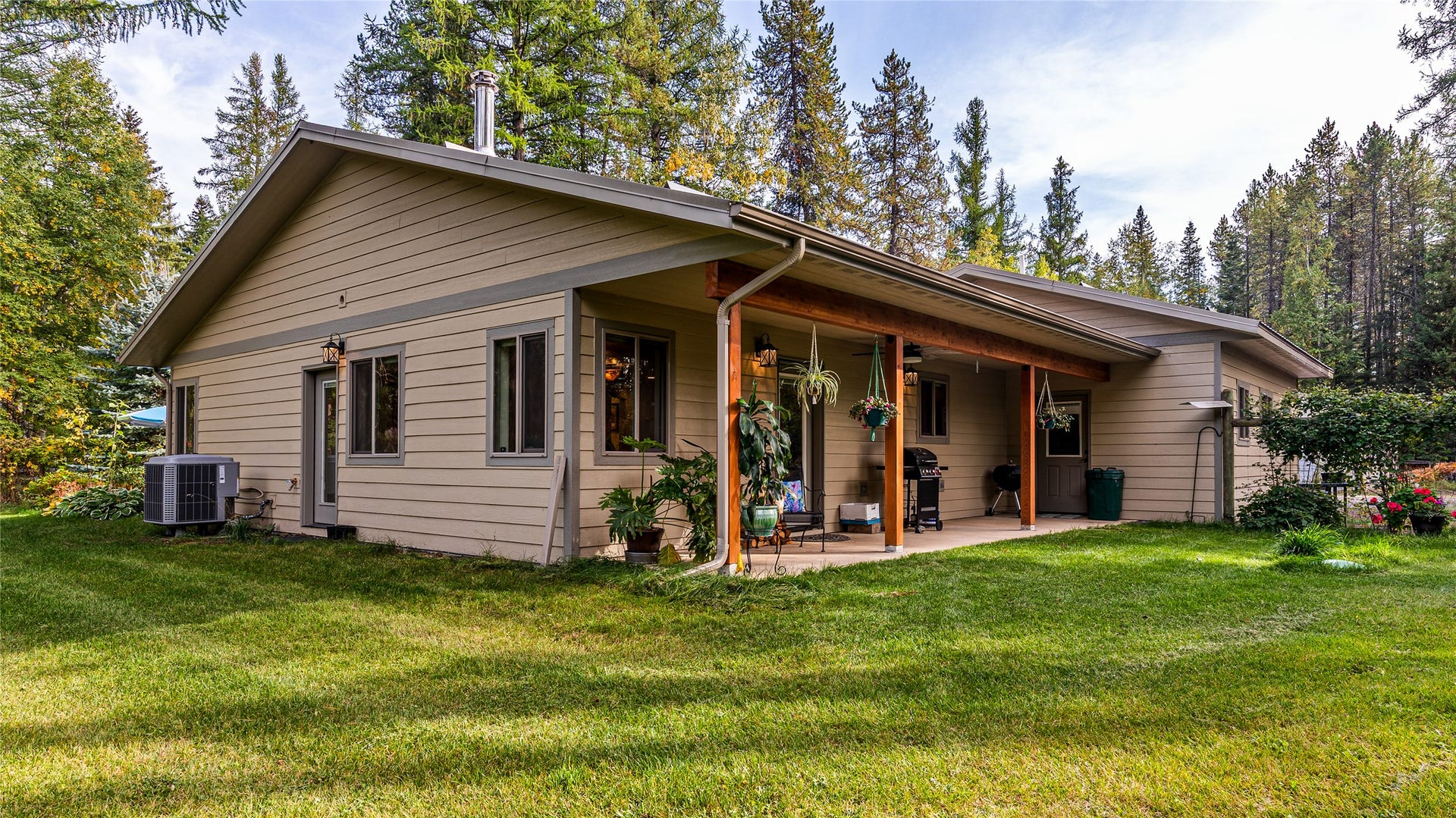 582 Ferndale Drive, Bigfork, MT 59911 Back Yard and Patio