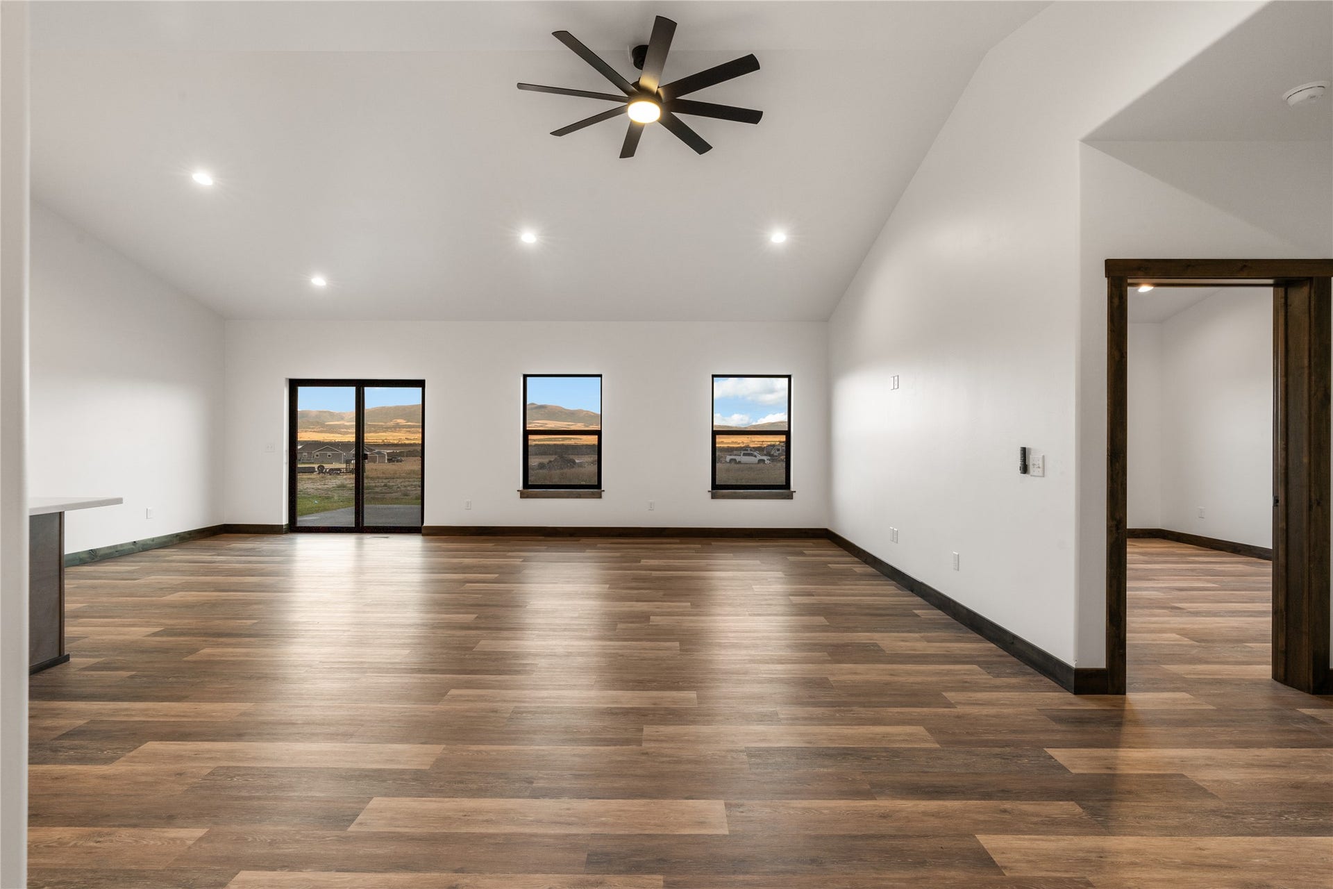 60 Nez Perce Trail, Townsend, MT 59644 Living Area
