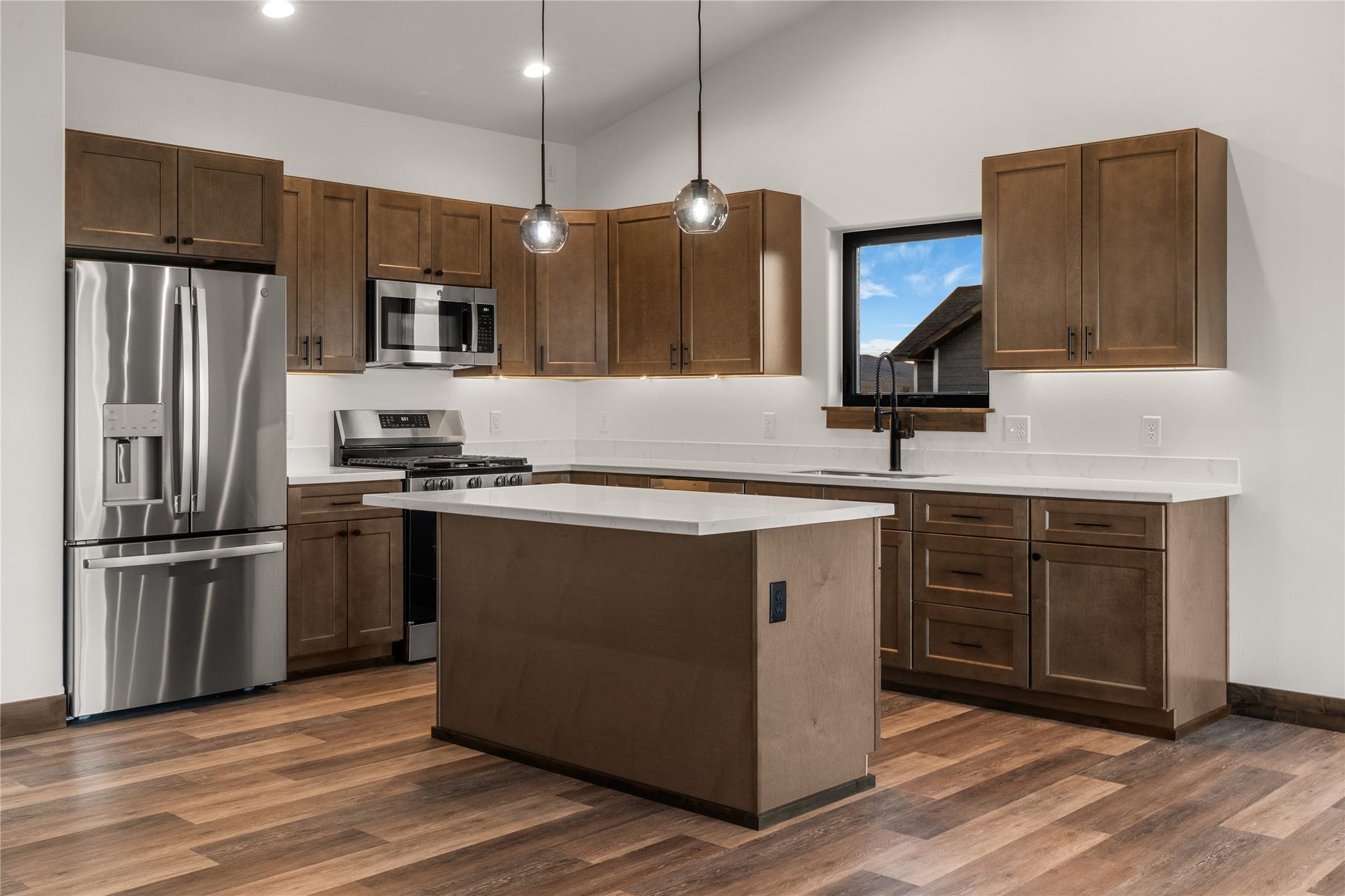 60 Nez Perce Trail, Townsend, MT 59644 Kitchen