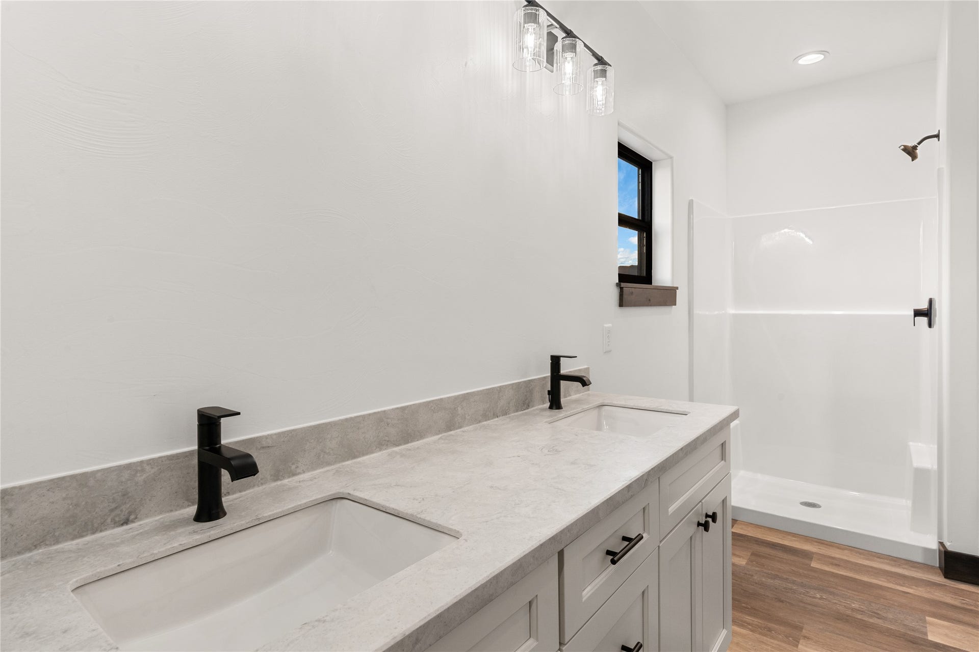 60 Nez Perce Trail, Townsend, MT 59644 Primary Bathroom