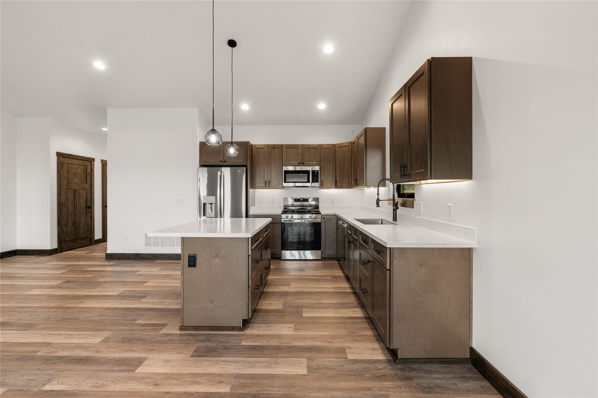 60 Nez Perce Trail, Townsend, MT 59644 Kitchen