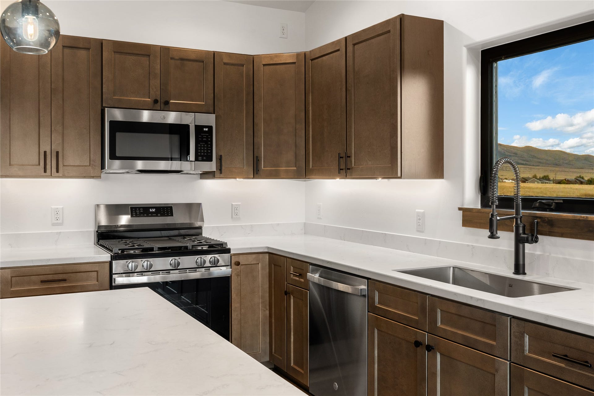 60 Nez Perce Trail, Townsend, MT 59644 Kitchen