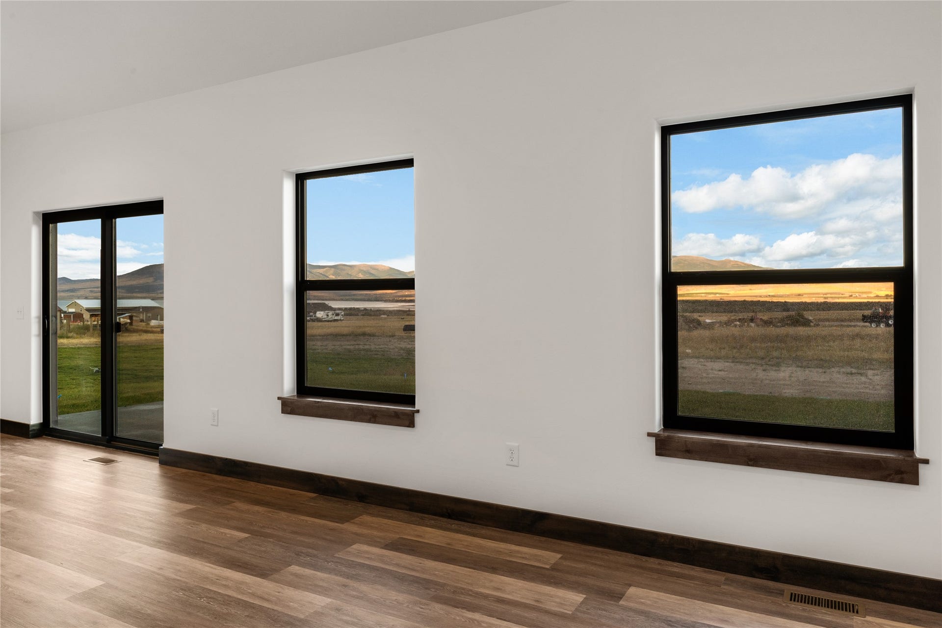 60 Nez Perce Trail, Townsend, MT 59644 Views out Living Area