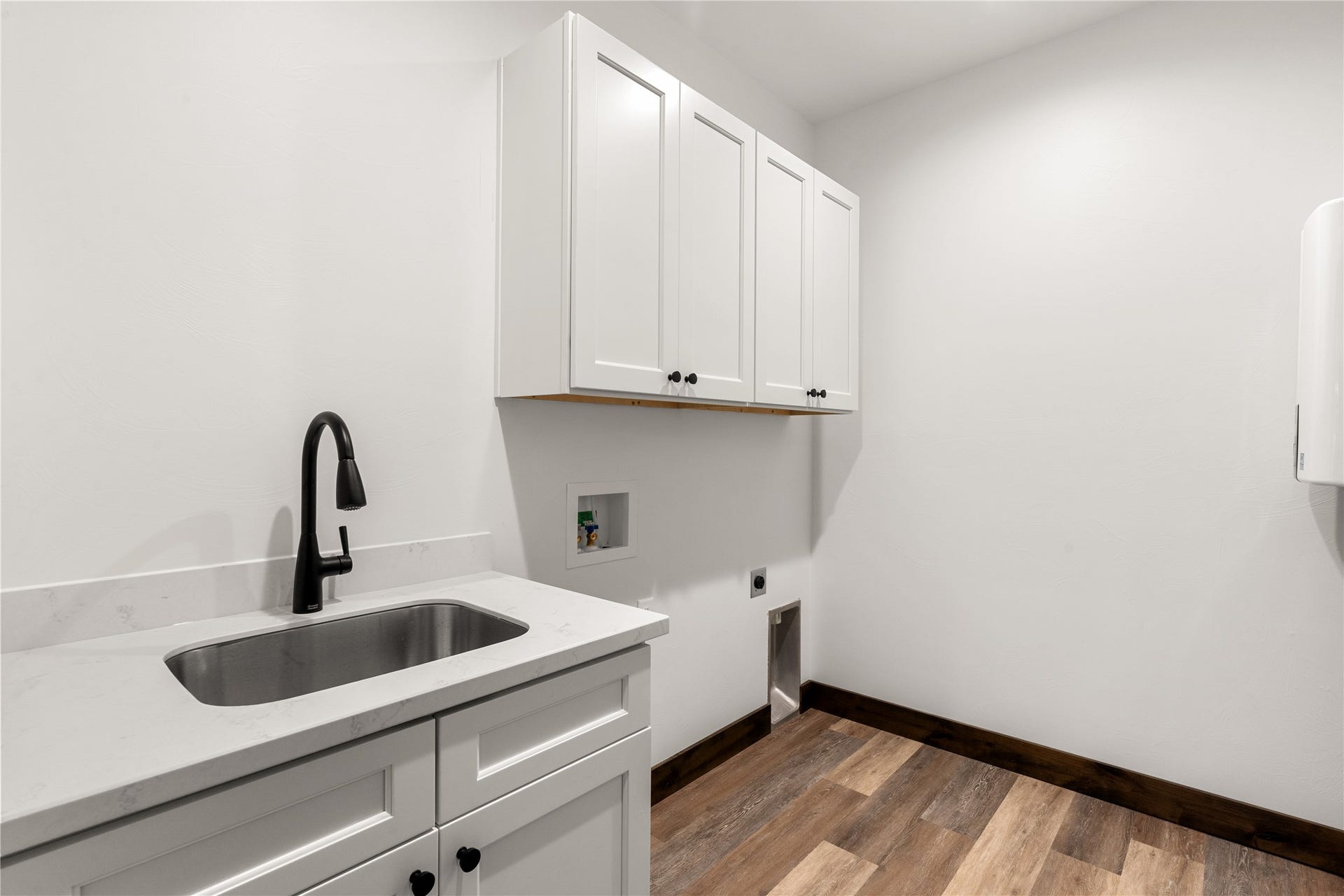 60 Nez Perce Trail, Townsend, MT 59644 Laundry Room