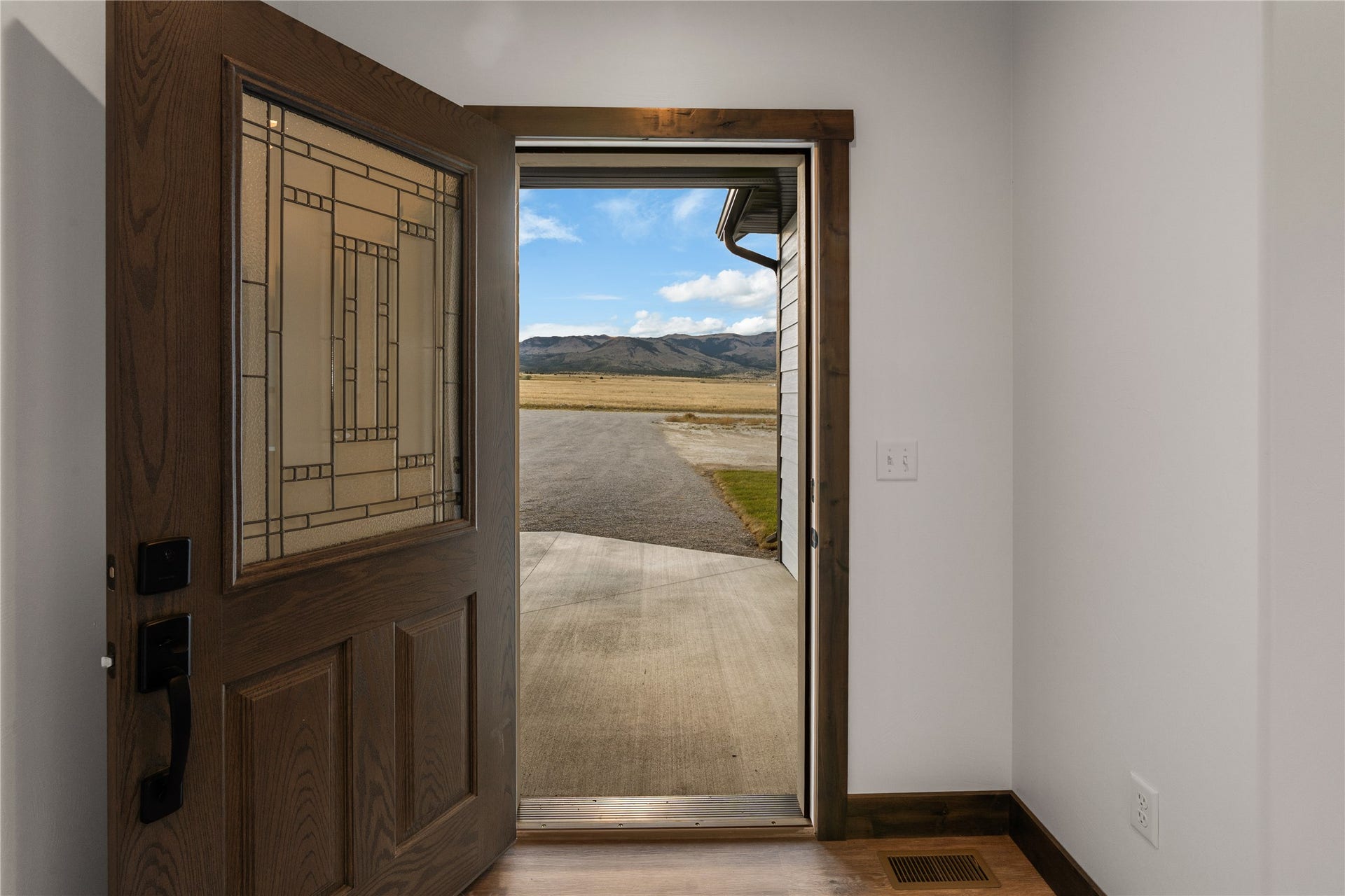 60 Nez Perce Trail, Townsend, MT 59644 Entry Way
