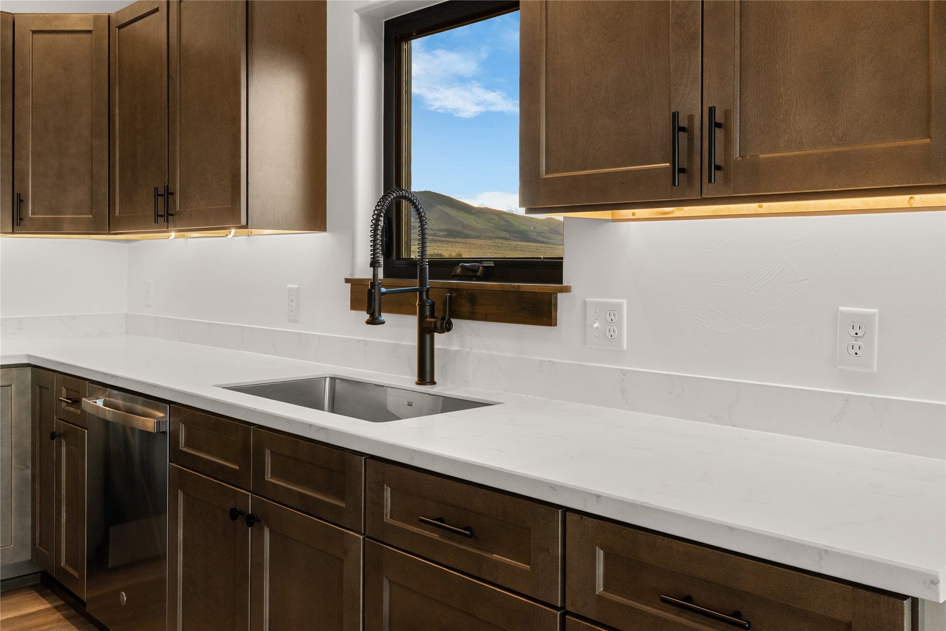60 Nez Perce Trail, Townsend, MT 59644 Kitchen