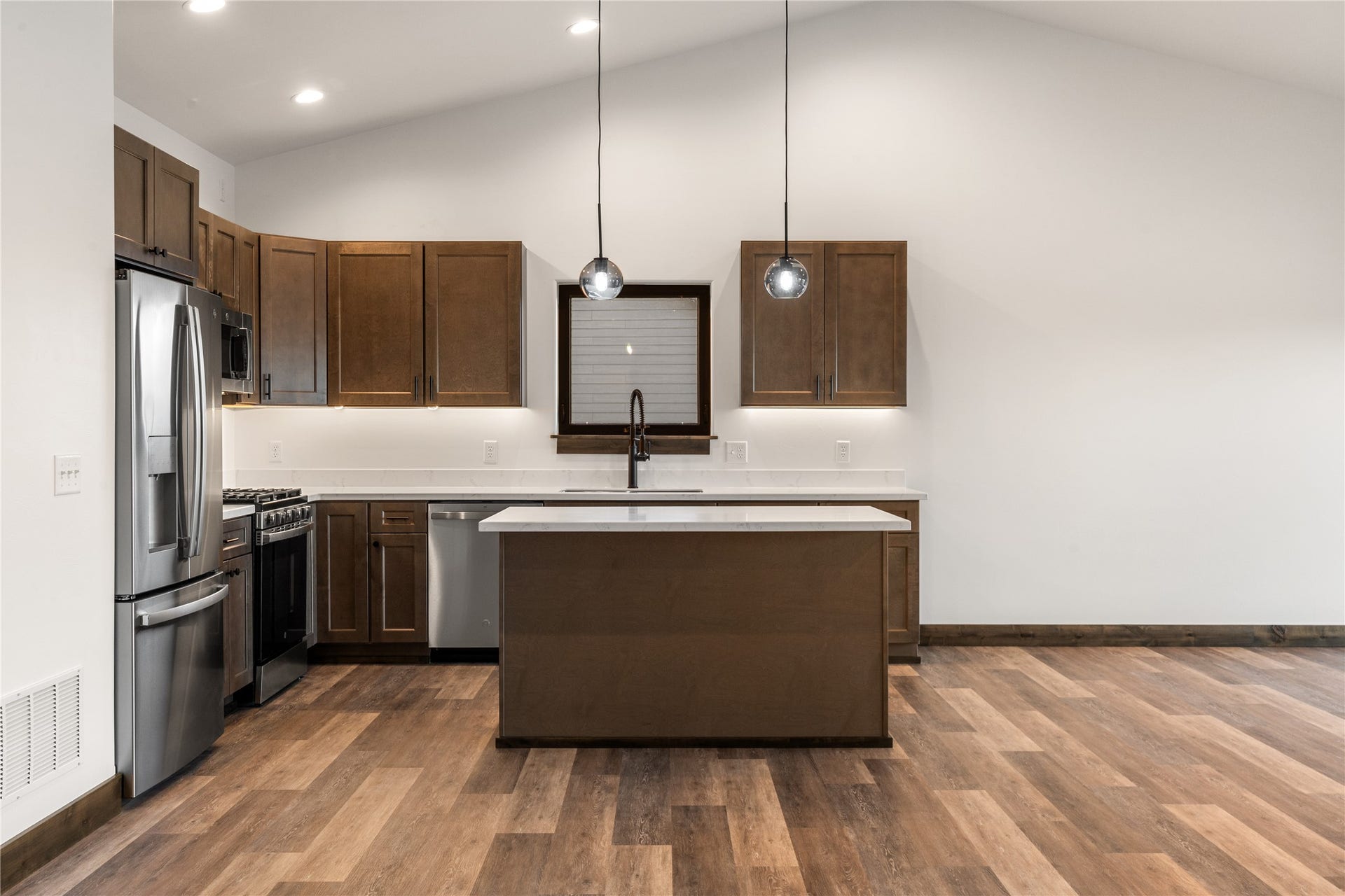 60 Nez Perce Trail, Townsend, MT 59644 Kitchen