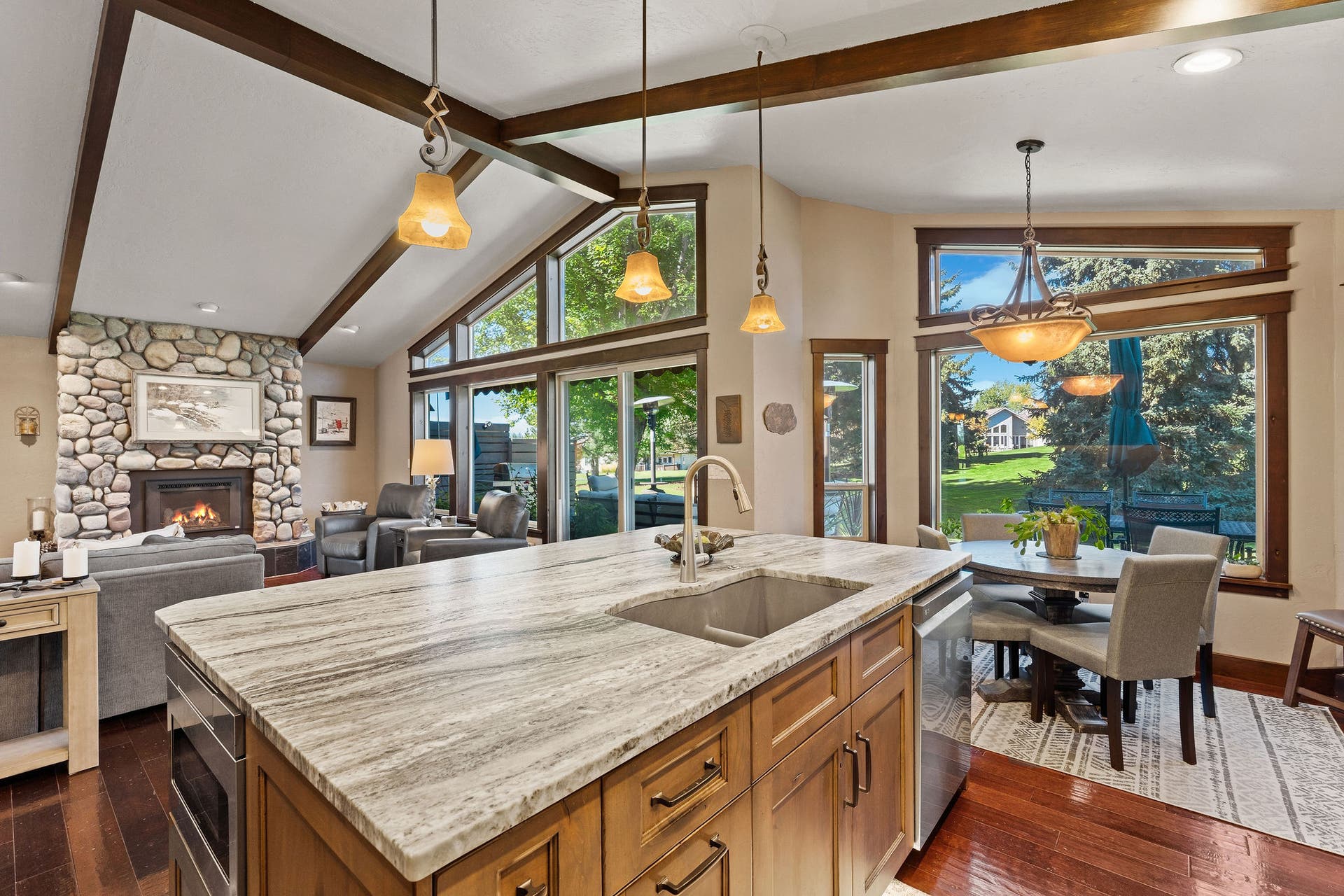 209 Bridger Drive, Bigfork, MT 59911 209 Bridger Drive, Bigfork, MT 59911