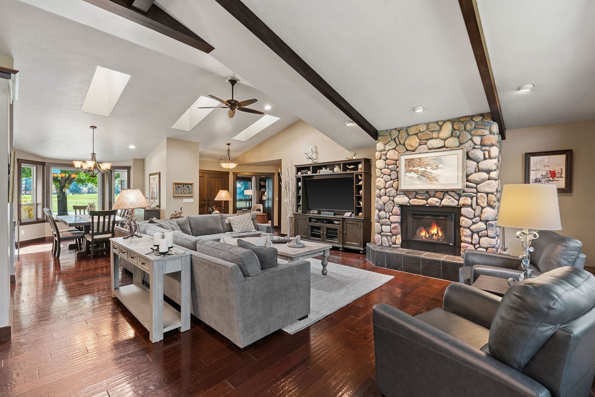 209 Bridger Drive, Bigfork, MT 59911 209 Bridger Drive, Bigfork, MT 59911