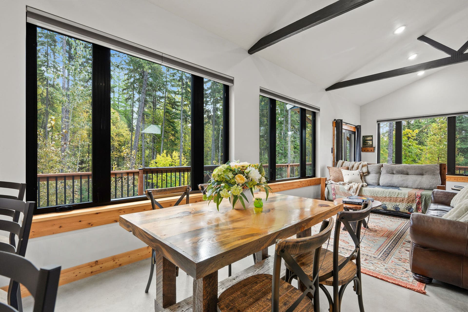687 N Valley Drive, Whitefish, MT 59937 687 N Valley Drive, Whitefish, MT 59937