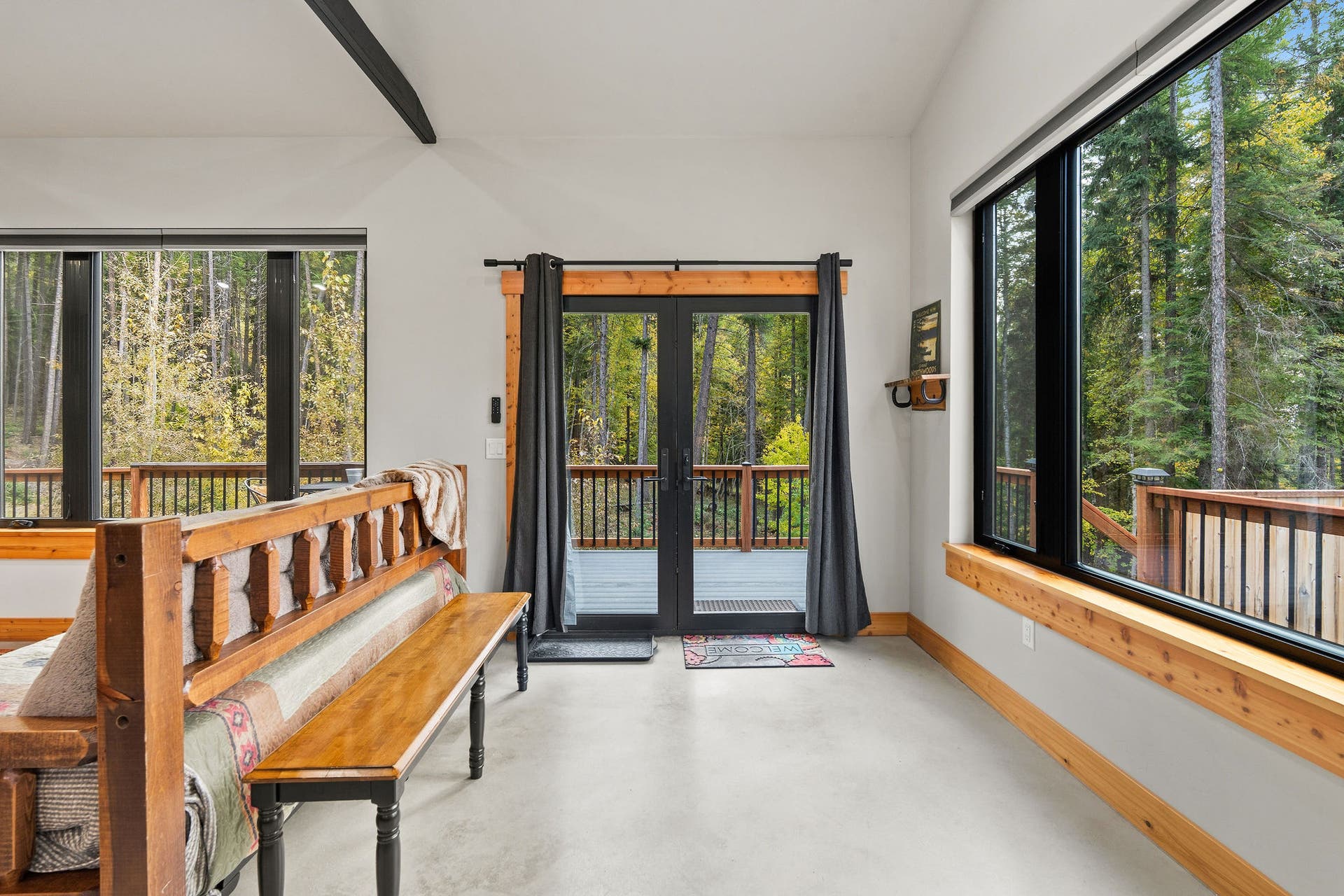 687 N Valley Drive, Whitefish, MT 59937 687 N Valley Drive, Whitefish, MT 59937